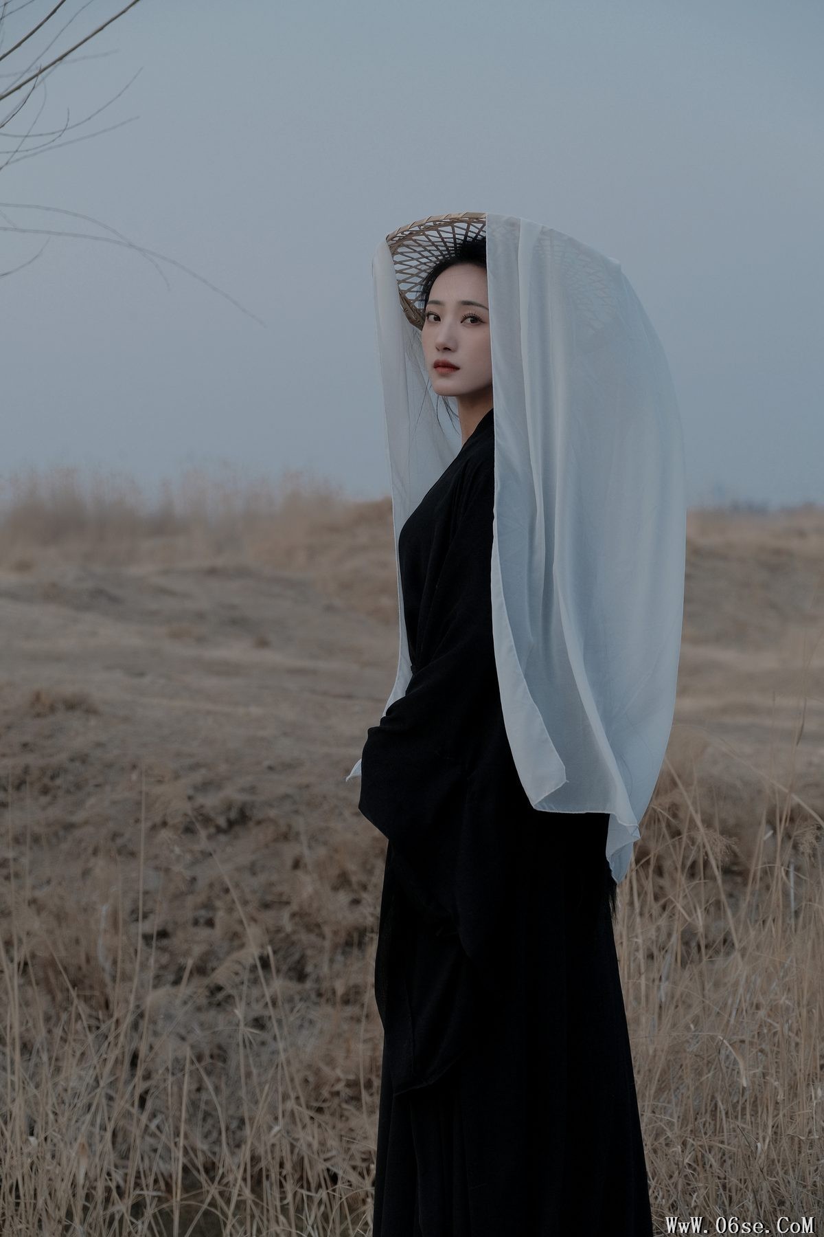 图片[19]-YiTuYu艺图语 Vol.4613 Xin Yao[23P]-六色网