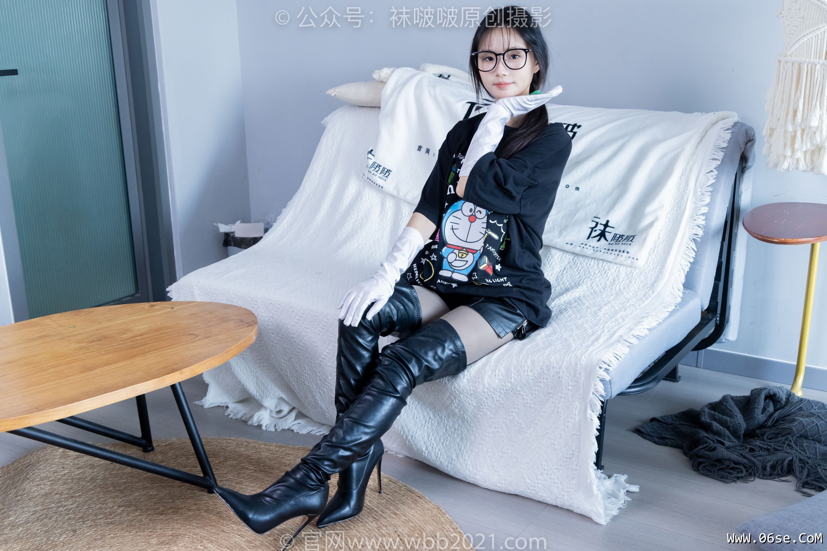 图片[140]-BoBoSocks袜啵啵 No.343 甜甜圈 -高跟长靴、黑丝打底、肉丝[150P]-六色网