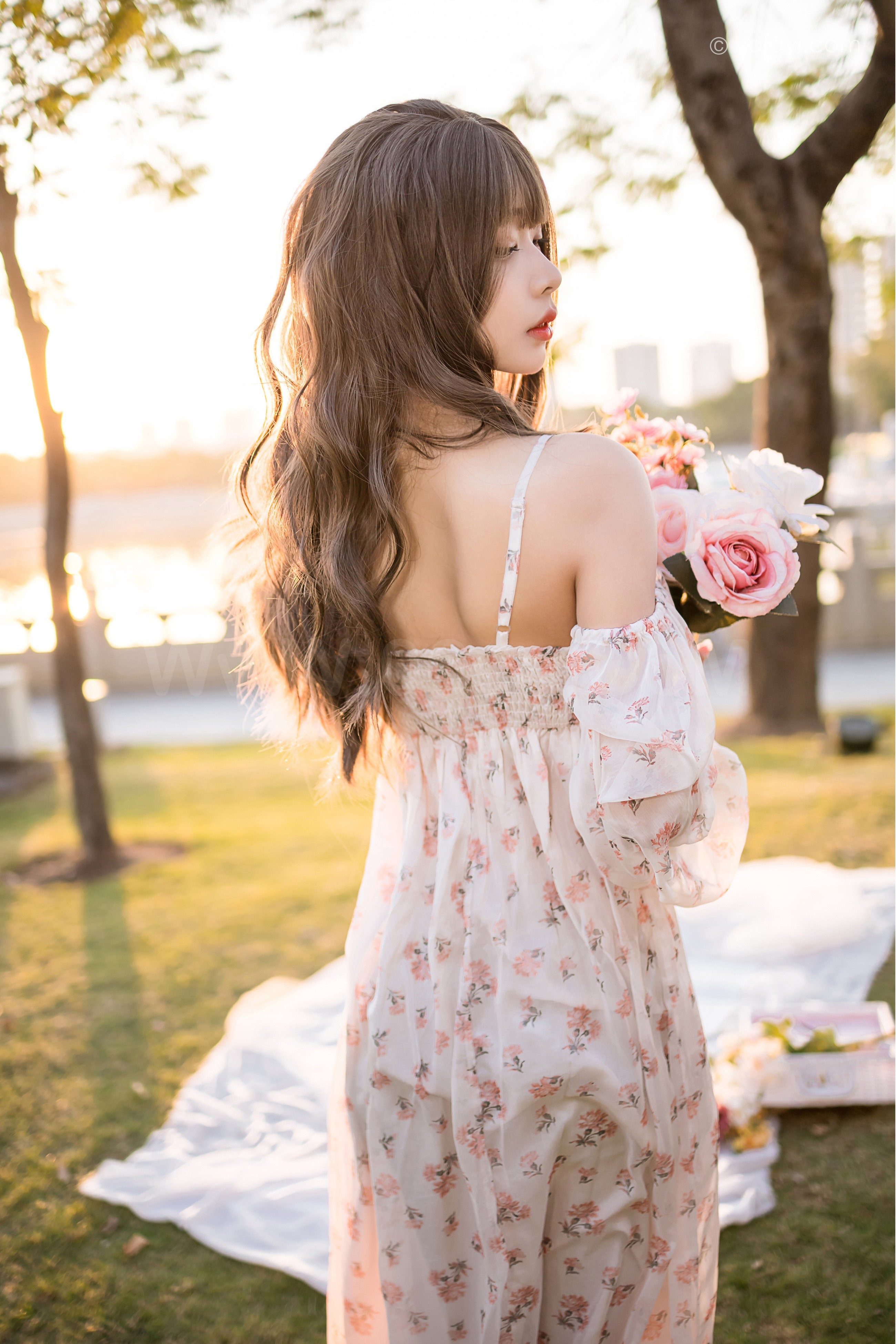 图片[25]-雅拉伊 – 阿禾《希望的阳光》[41P]-六色网