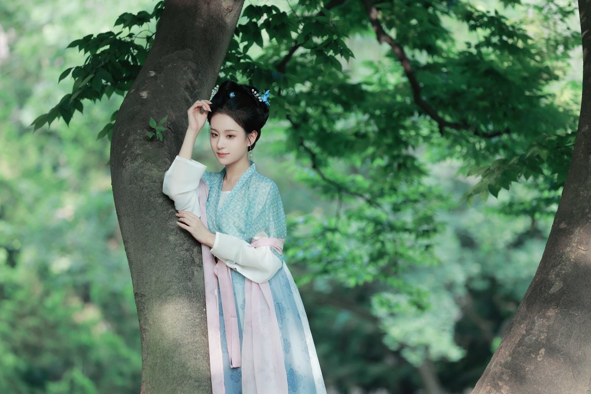 图片[22]-YiTuYu艺图语 Vol.3763 Luo Yi[25P]-六色网