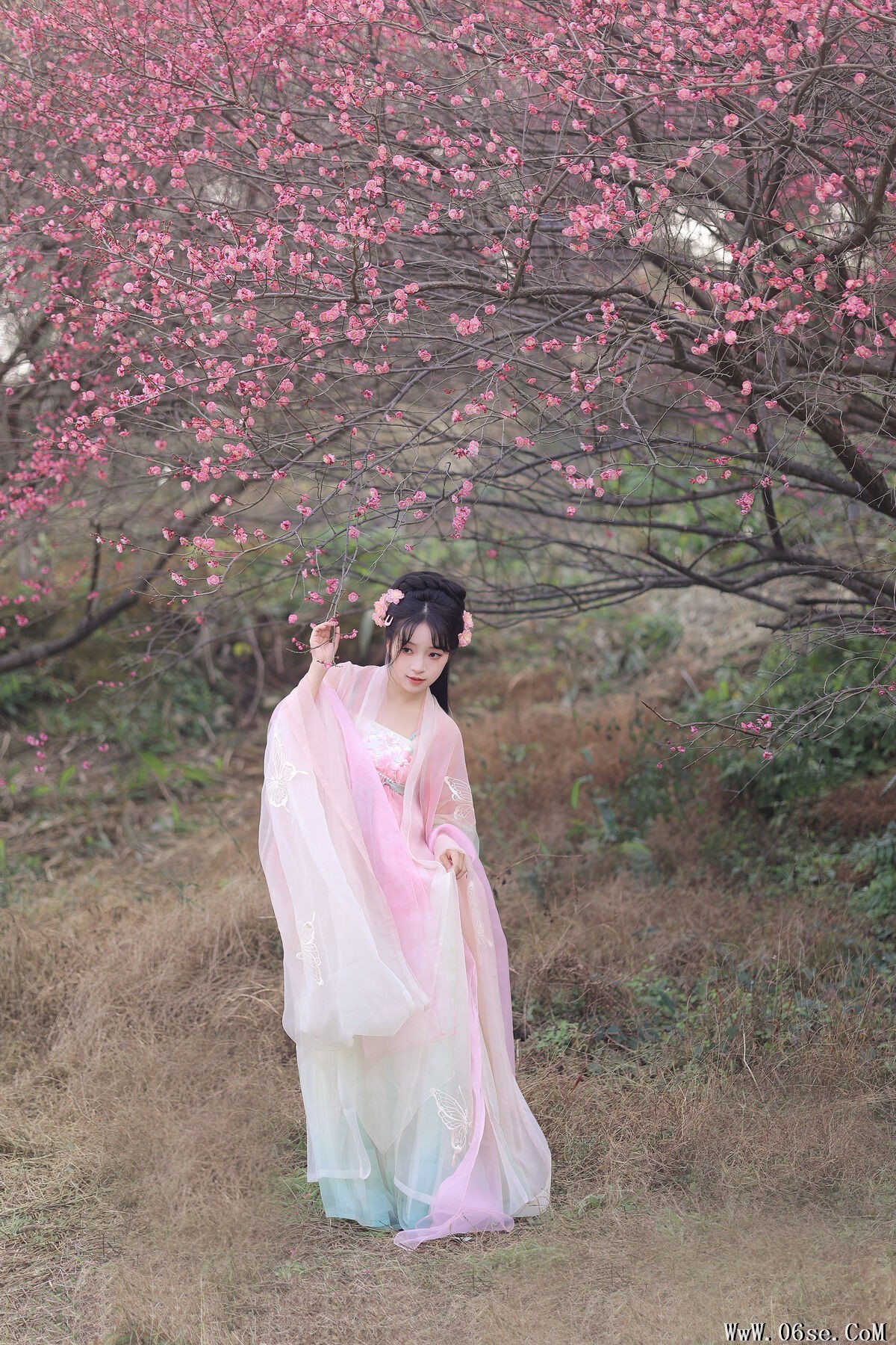 图片[23]-YiTuYu艺图语 Vol.6569 Jun Yin Lan[23P]-六色网