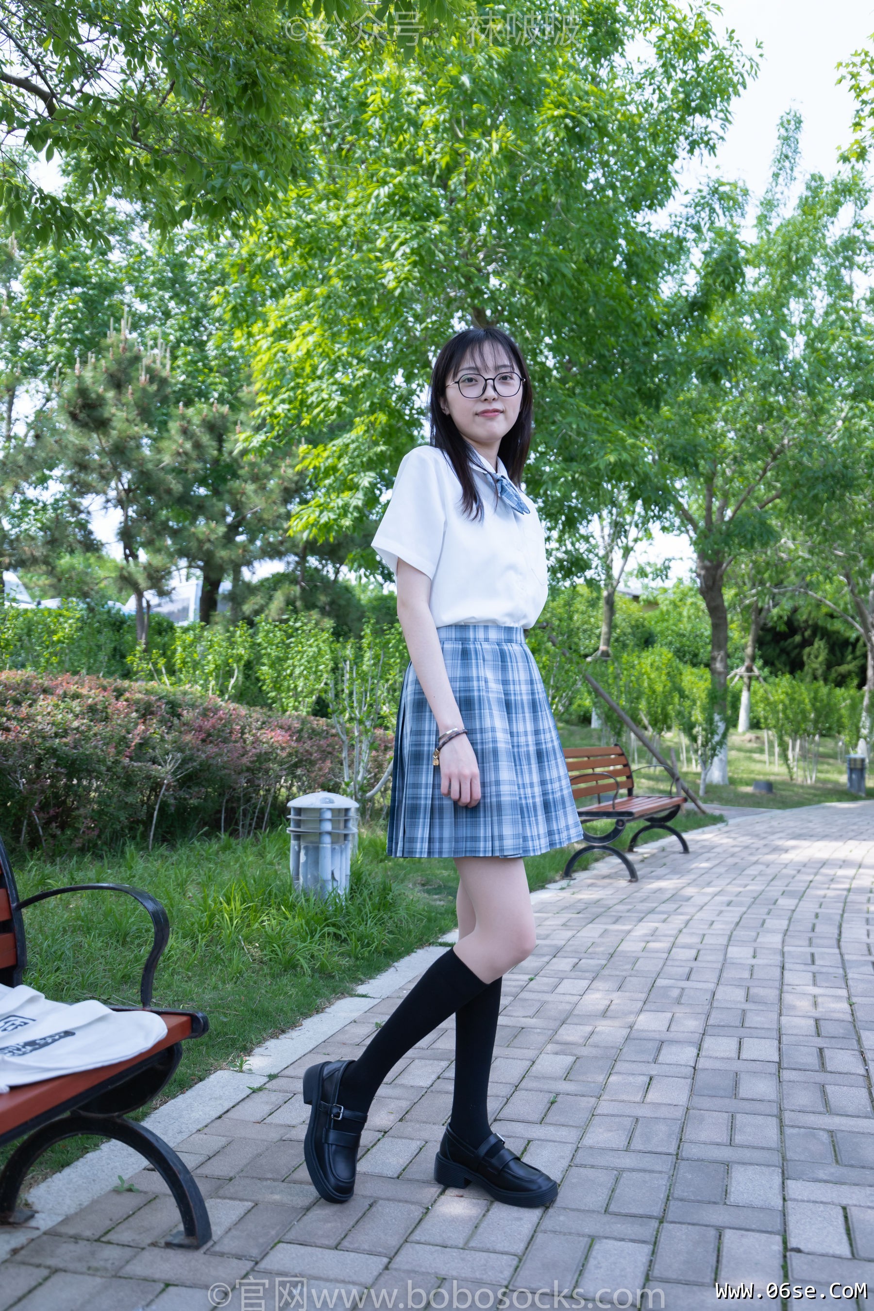 图片[6]-BoBoSocks袜啵啵 No.007 稚予-JK制服、皮鞋、黑色中筒棉袜、肉丝[143P]-六色网