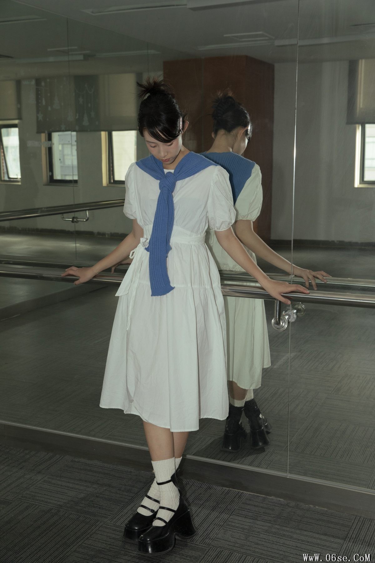 图片[17]-YiTuYu艺图语 Vol.5046 Kang Kang[29P]-六色网