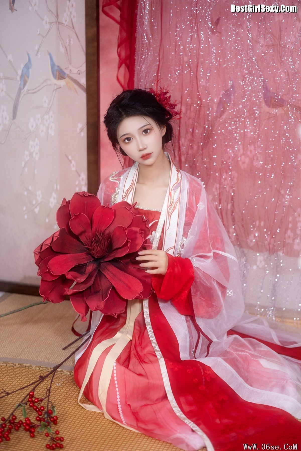 图片[26]-YiTuYu艺图语 Vol.4080 Qi Luo Sheng De Xiao Su Su[27P]-六色网