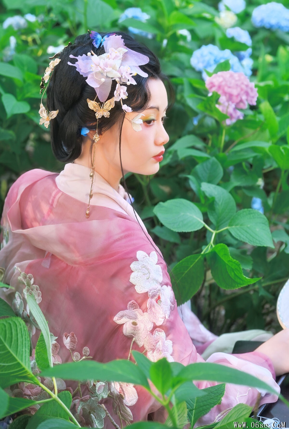图片[5]-YiTuYu艺图语 Vol.7172 Yi Zhi Tou Lan De Li Li[22P]-六色网