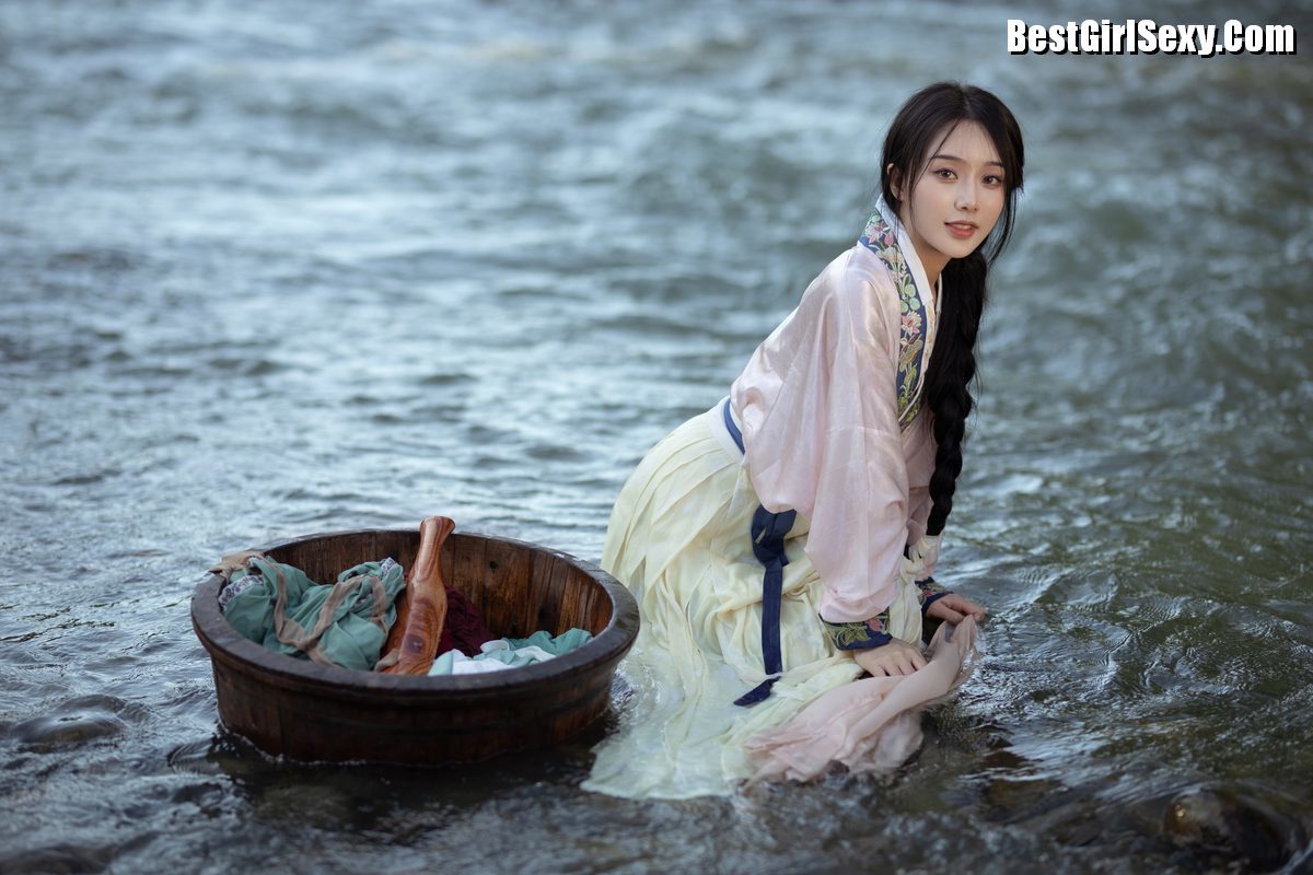 图片[13]-YiTuYu艺图语 Vol.4050 Su Mei Zai Lu Shang[25P]-六色网