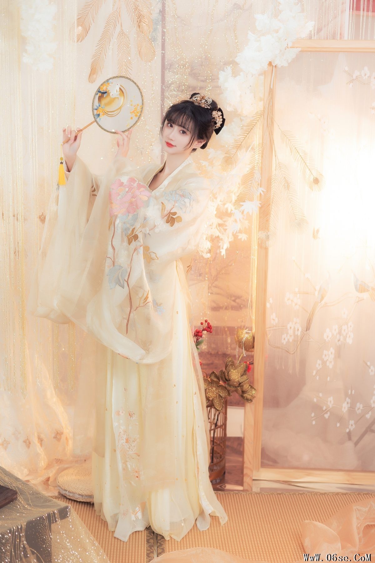 图片[6]-YiTuYu艺图语 Vol.6129 Qi Luo Sheng De Xiao Su Su[26P]-六色网