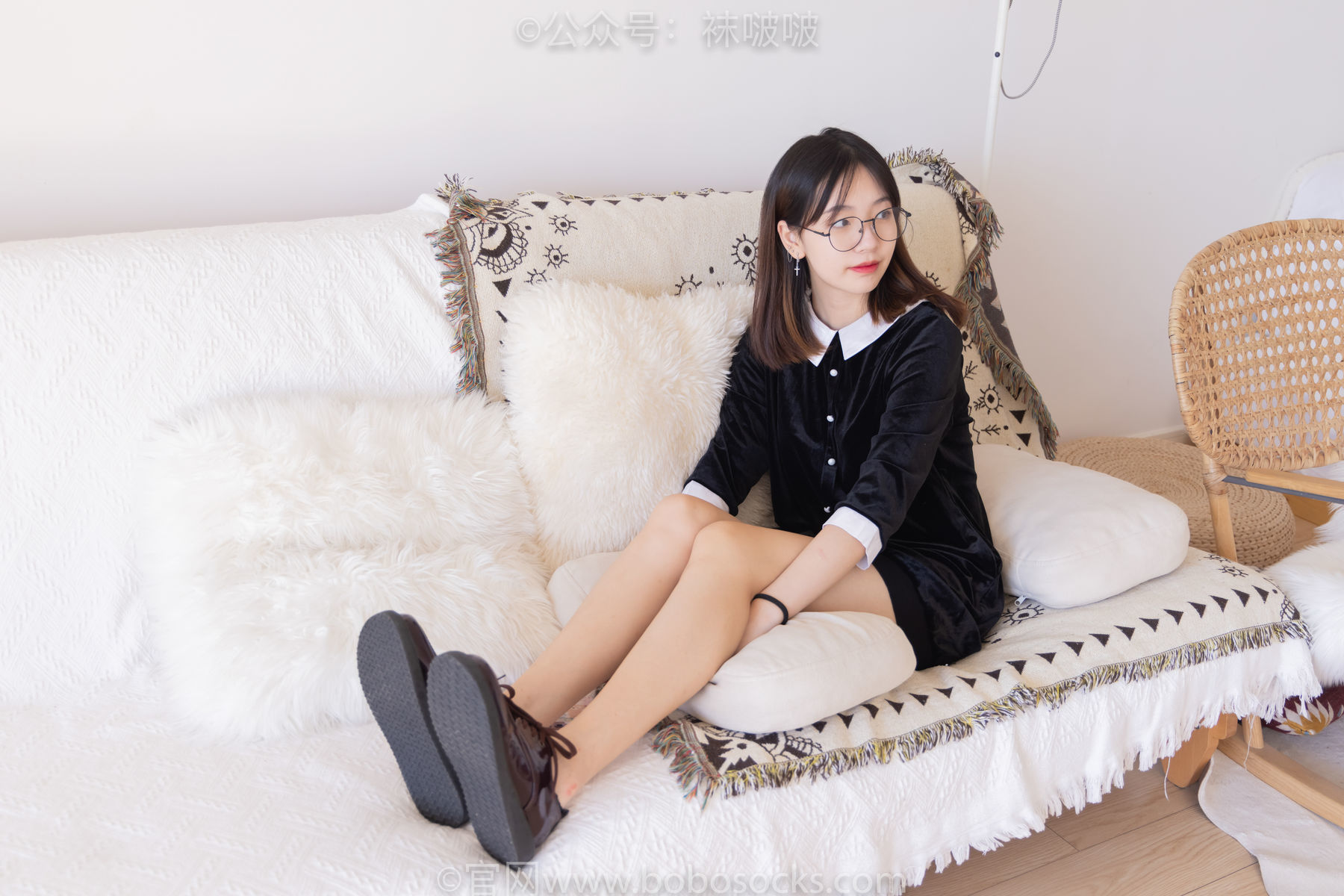 图片[89]-BoBoSocks袜啵啵 No.053 小甜豆-皮鞋、厚黑丝、黑色蕾丝船袜[140P]-六色网