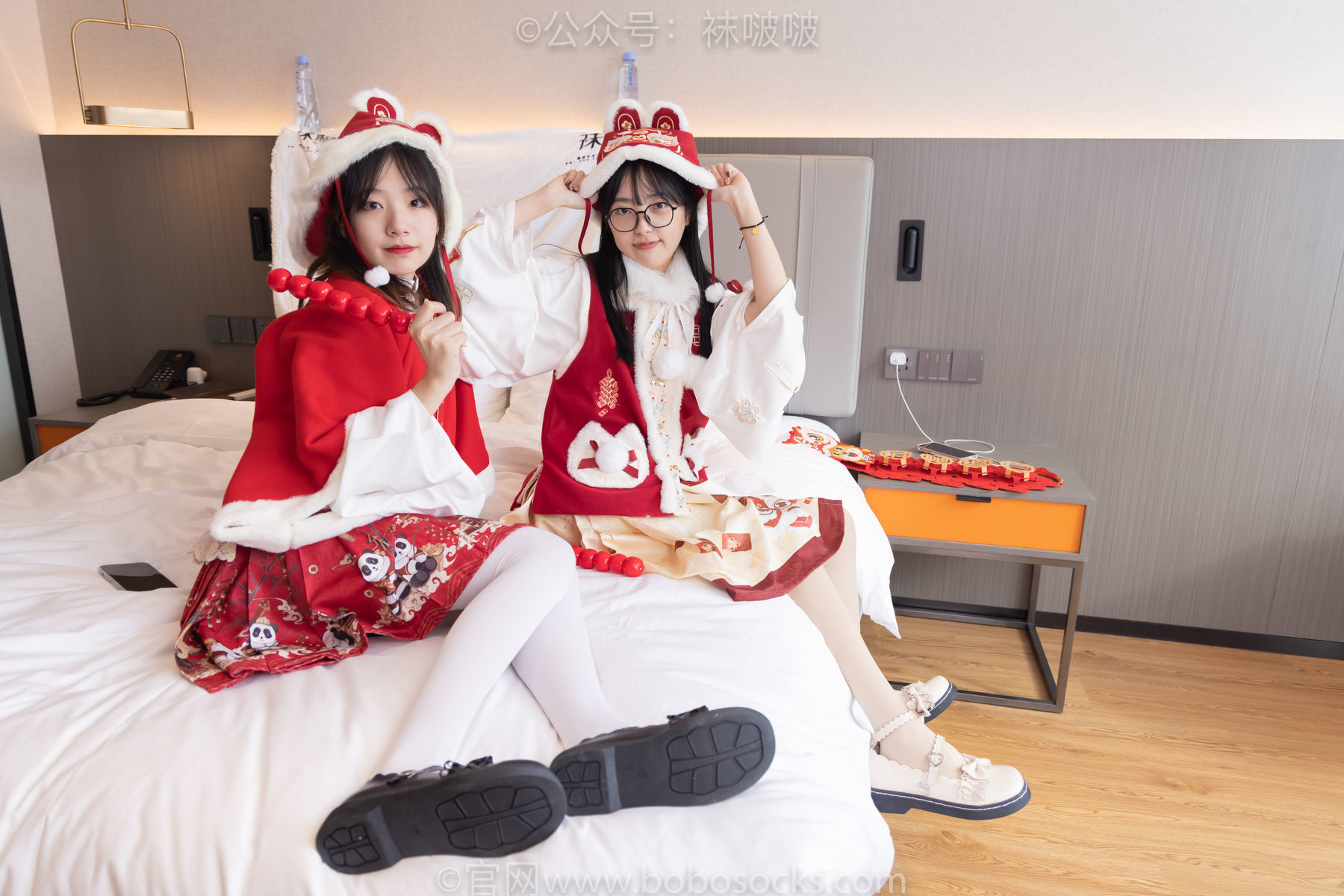 图片[26]-BoBoSocks袜啵啵 No.054 小甜豆与稚予-给大家拜年啦[139P]-六色网