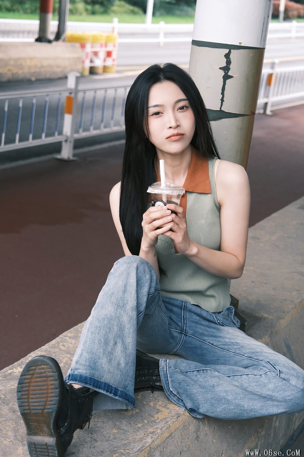 图片[21]-YiTuYu艺图语 Vol.4618 Lu Rou Chi Bu Bao[25P]-六色网