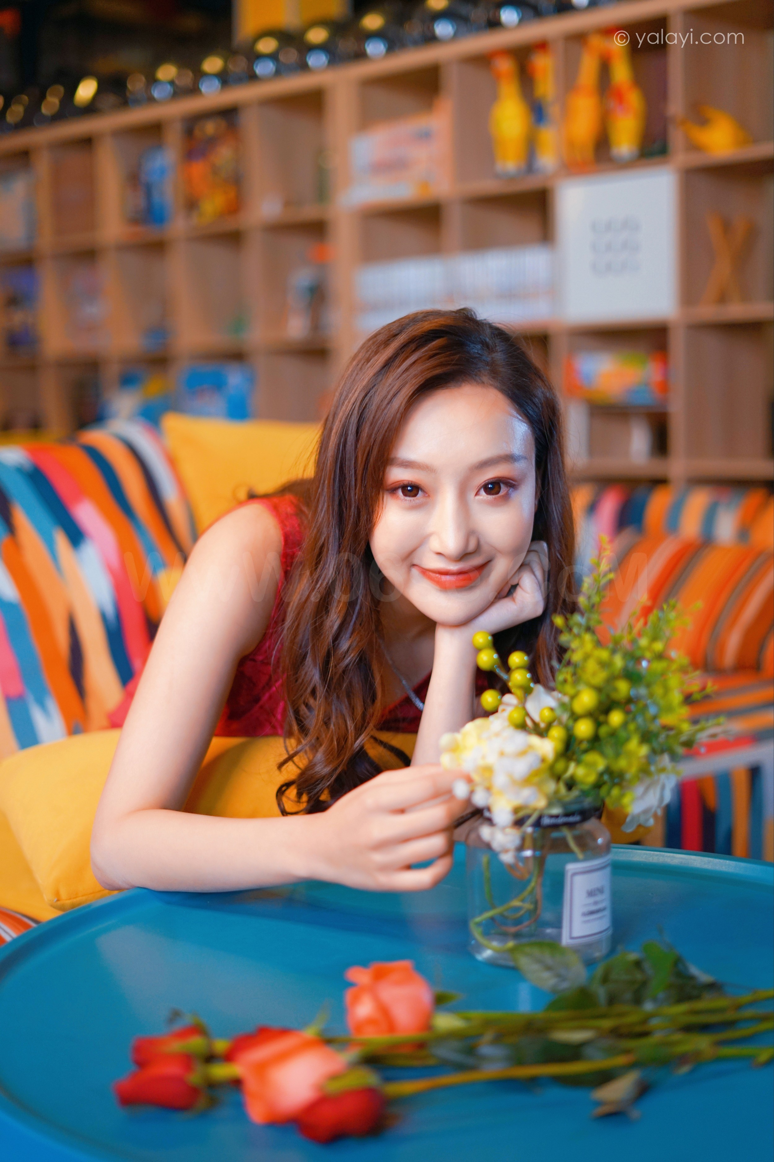 图片[2]-雅拉伊 – 徐小云《美人一笑也倾城》[41P]-六色网