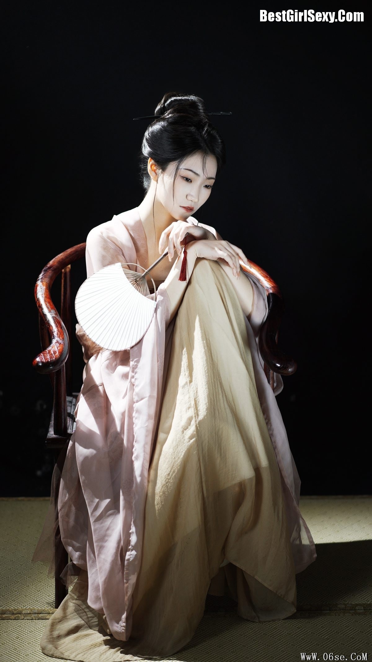 图片[5]-YiTuYu艺图语 Vol.3834 Xiao Jie Mo W[27P]-六色网