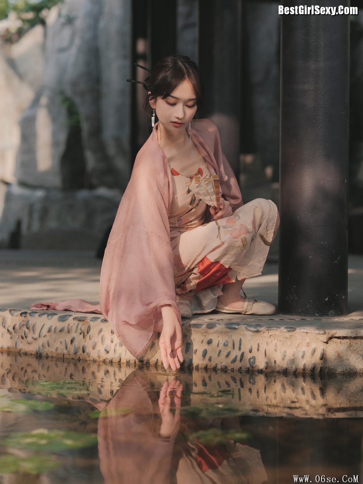图片[31]-YiTuYu艺图语 Vol.4127 Da Wai Wai Ge[47P]-六色网