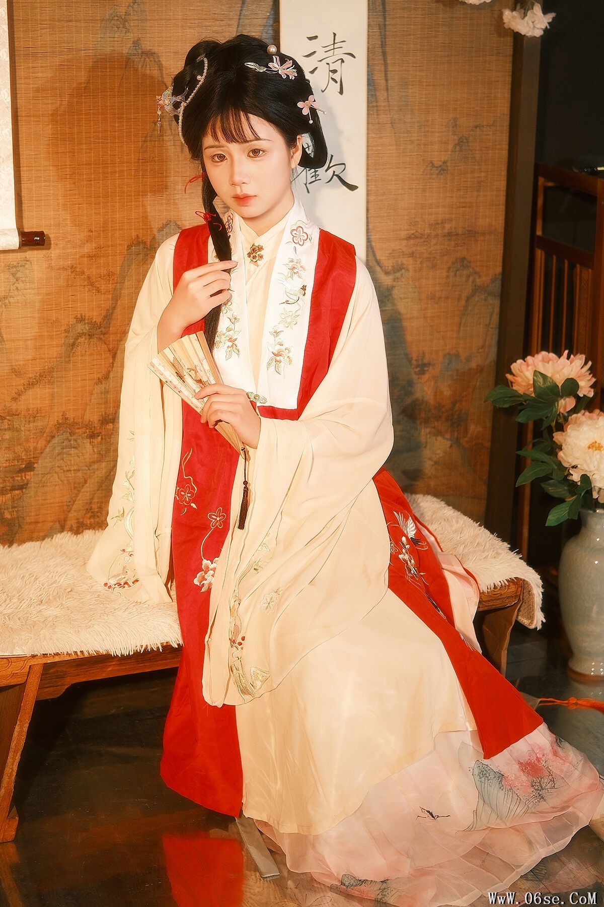 YiTuYu艺图语 Vol.6790 Xiao Du Tong Xue[25P]-六色网