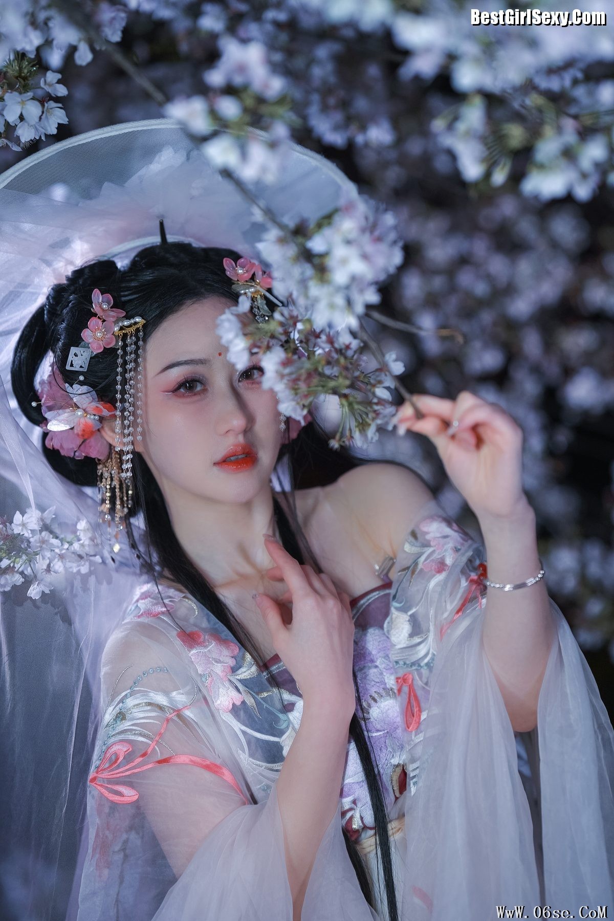 图片[8]-YiTuYu艺图语 Vol.4019 Jiao Jiao[27P]-六色网