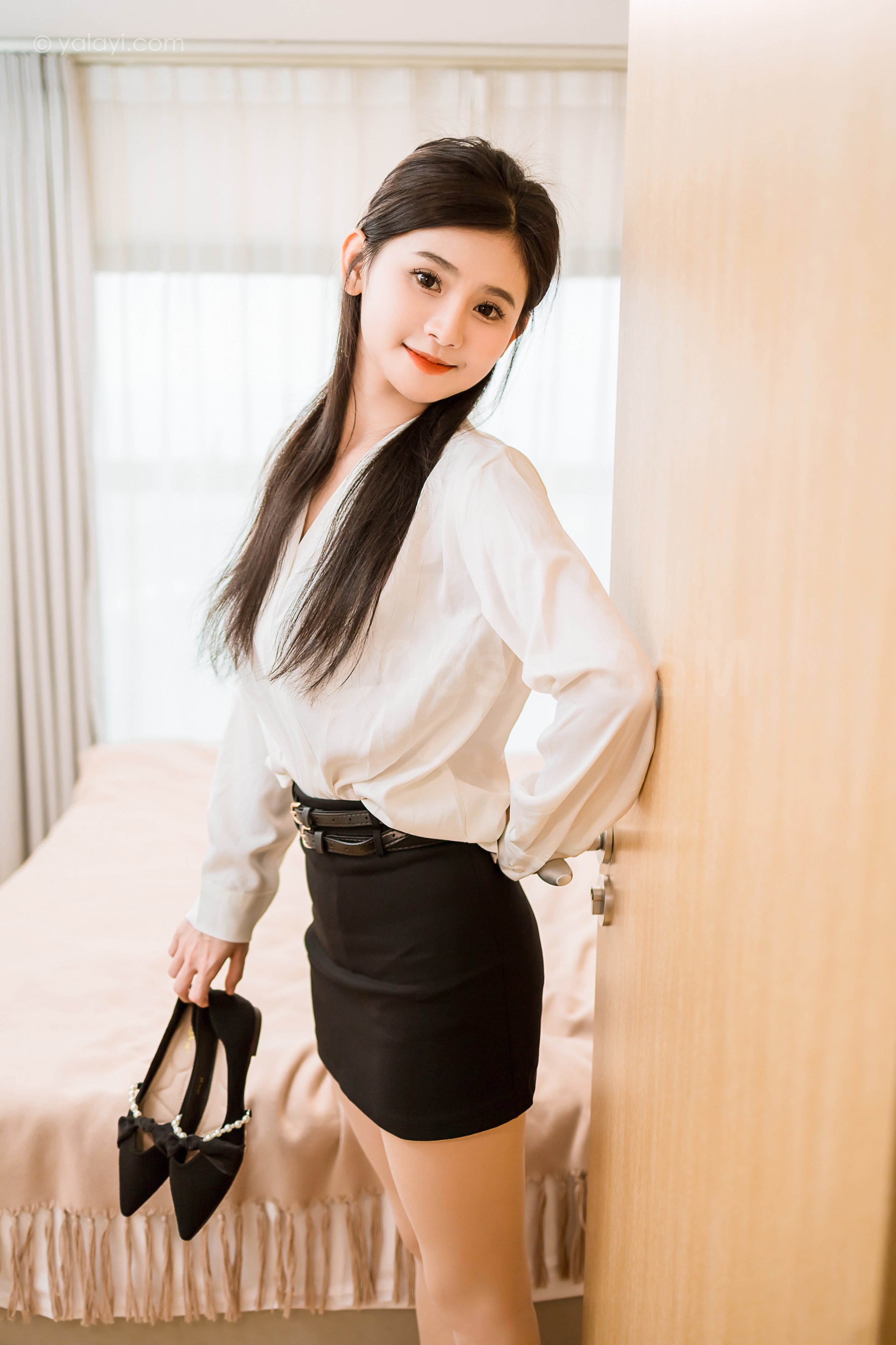 图片[36]-雅拉伊 – 若婷《白领下班了》[41P]-六色网