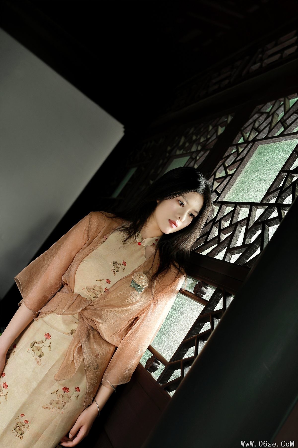 图片[21]-YiTuYu艺图语 Vol.5019 Zi Han[23P]-六色网