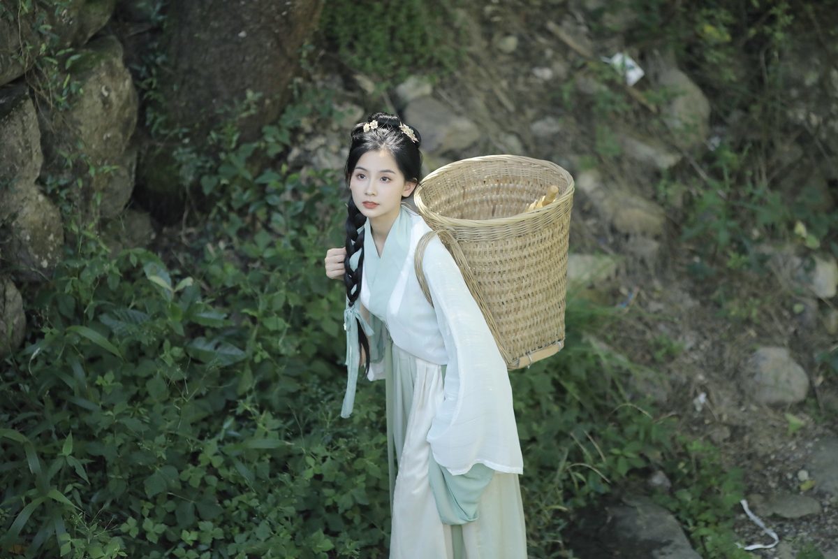 图片[12]-YiTuYu艺图语 Vol.3176 Wang Wang[37P]-六色网