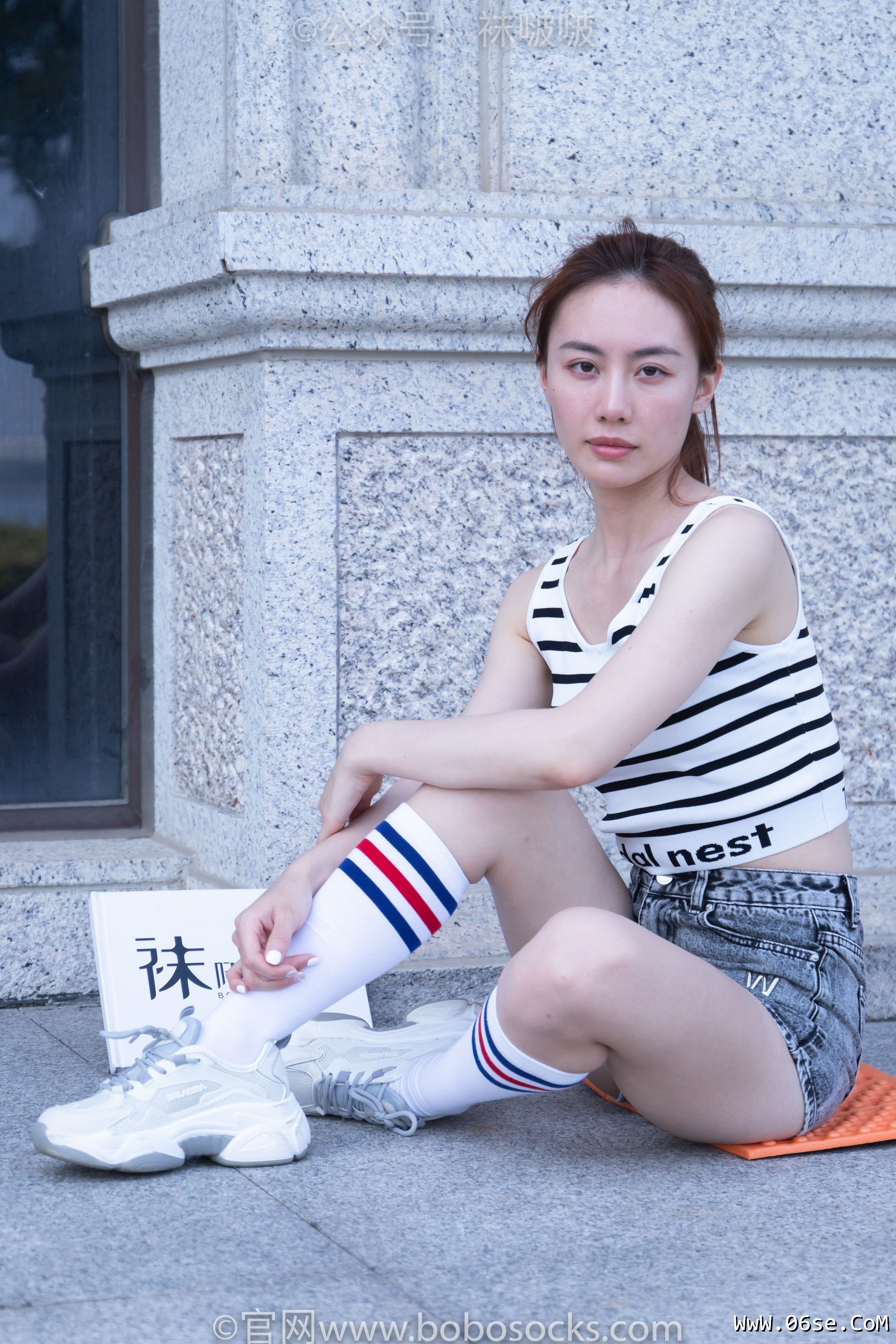 图片[22]-BoBoSocks袜啵啵 No.006 小米-运动鞋、白色小腿袜、裸足[130P]-六色网