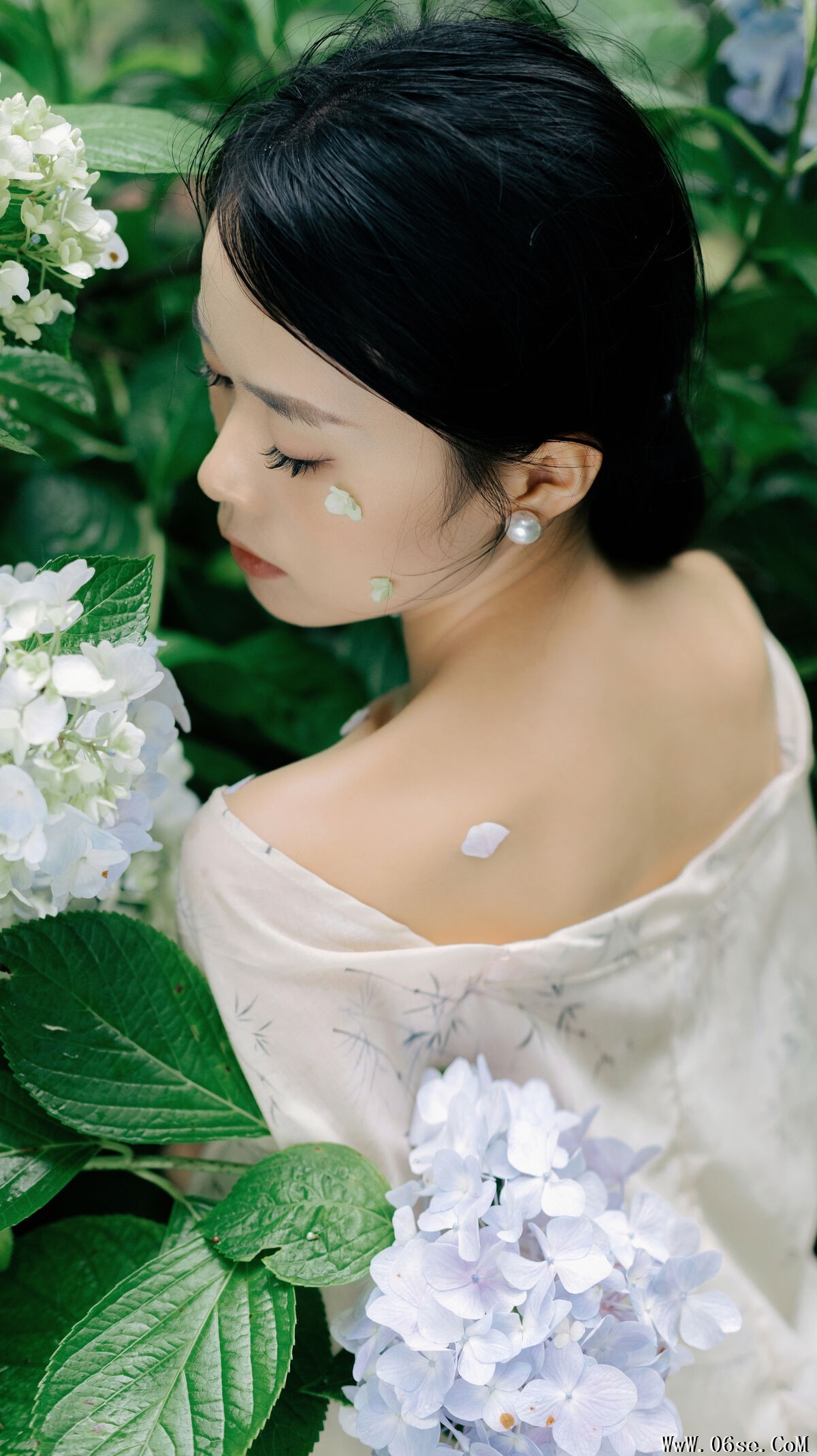 图片[21]-YiTuYu艺图语 Vol.7354 Yi[27P]-六色网