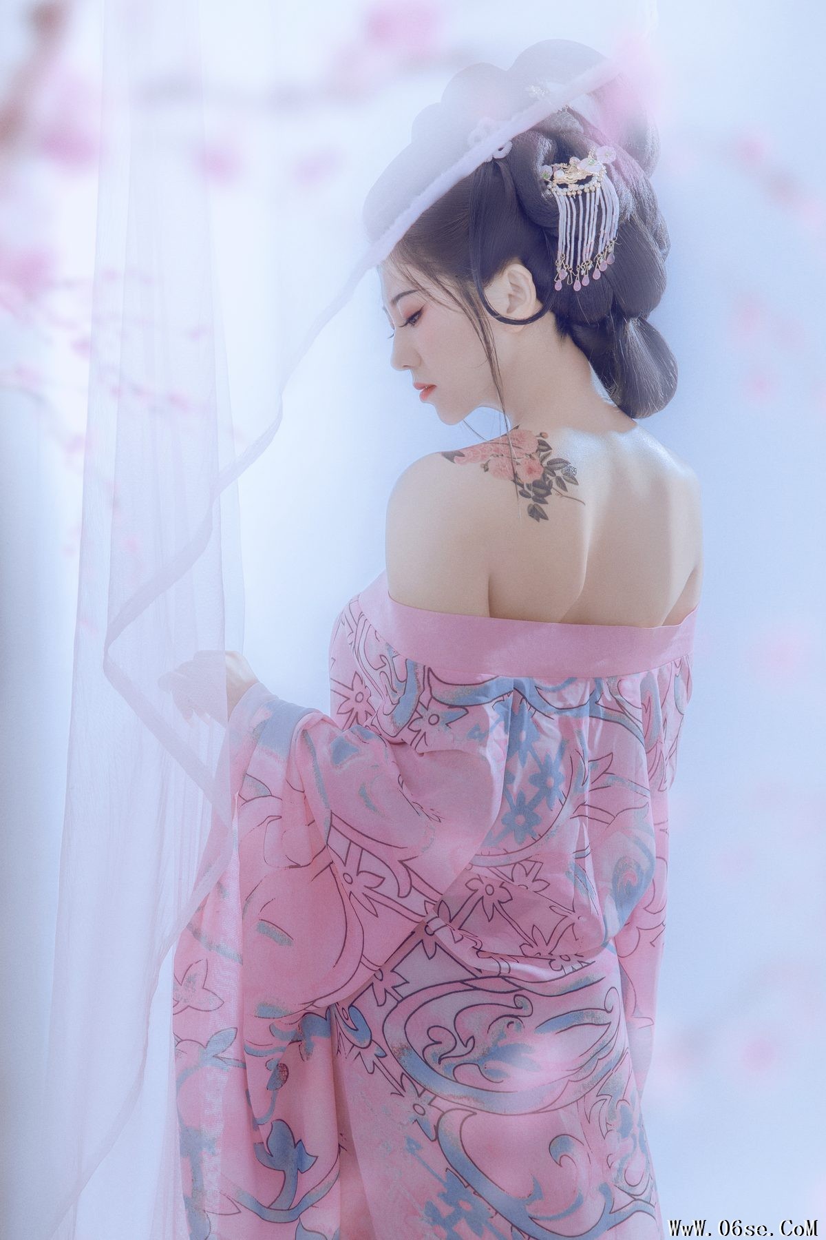 图片[17]-YiTuYu艺图语 Vol.3401 Fang Bao[20P]-六色网