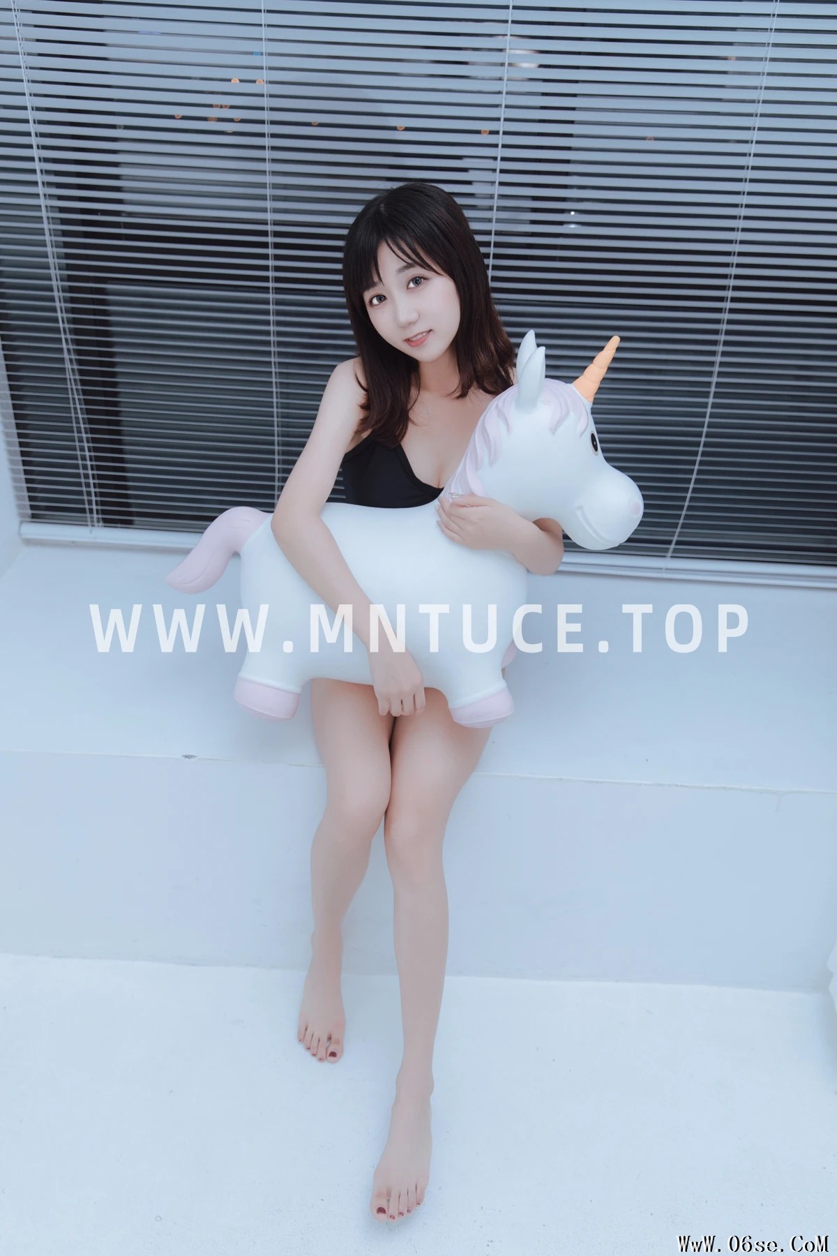 图片[10]-[艺图语]2023.03.08 Vol.3023 家有萌妹 [40P]-六色网