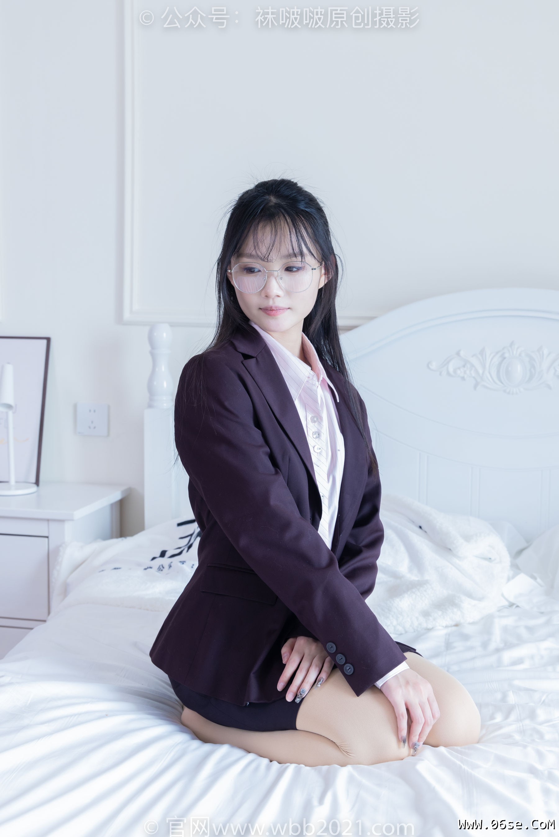 图片[205]-BoBoSocks袜啵啵 No.362 甜甜圈 -两双皮鞋、厚肉丝、厚黑丝、ol制服[230P]-六色网