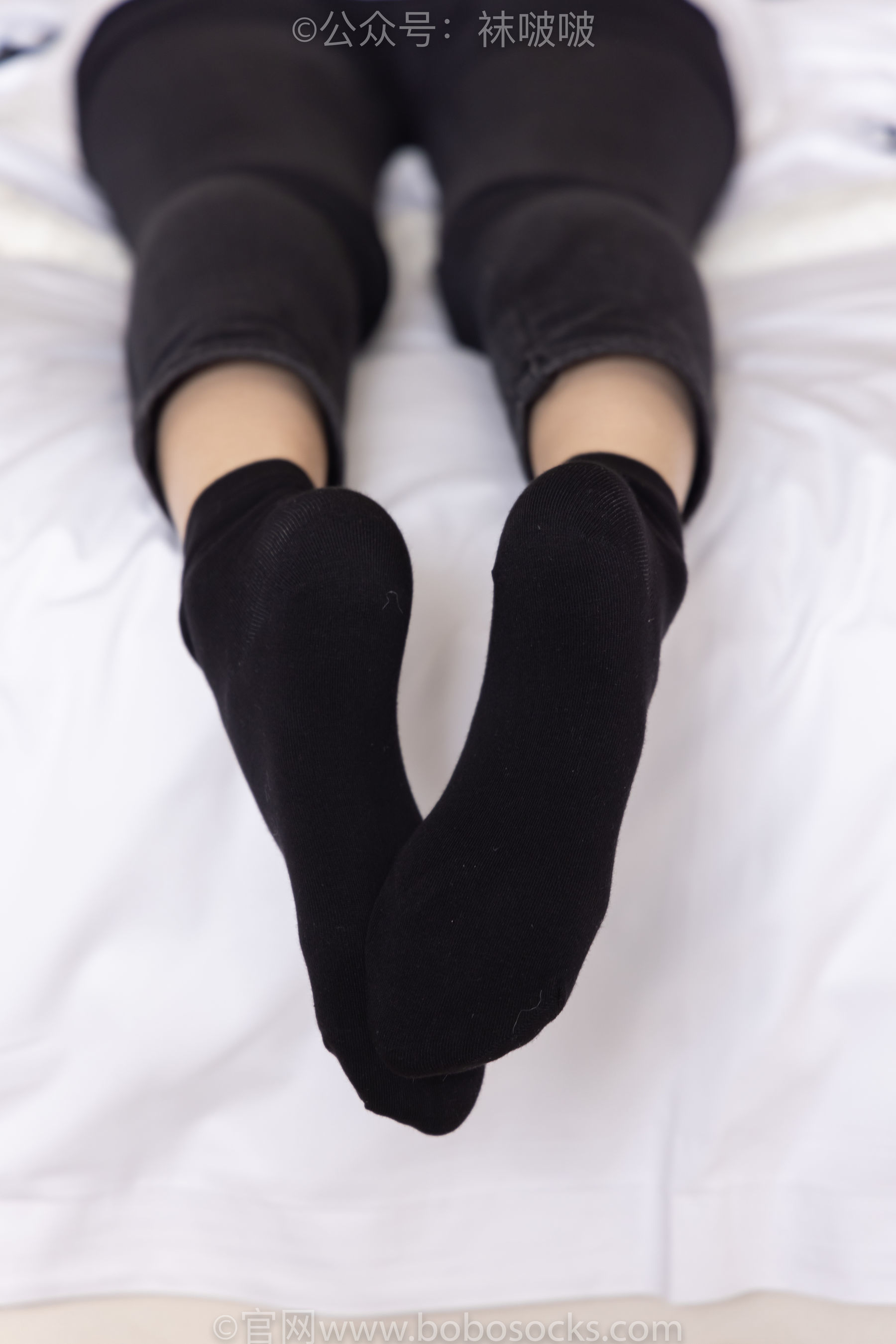 图片[118]-BoBoSocks袜啵啵 No.055 稚予-斯凯奇运动鞋、白棉袜、黑棉袜[139P]-六色网