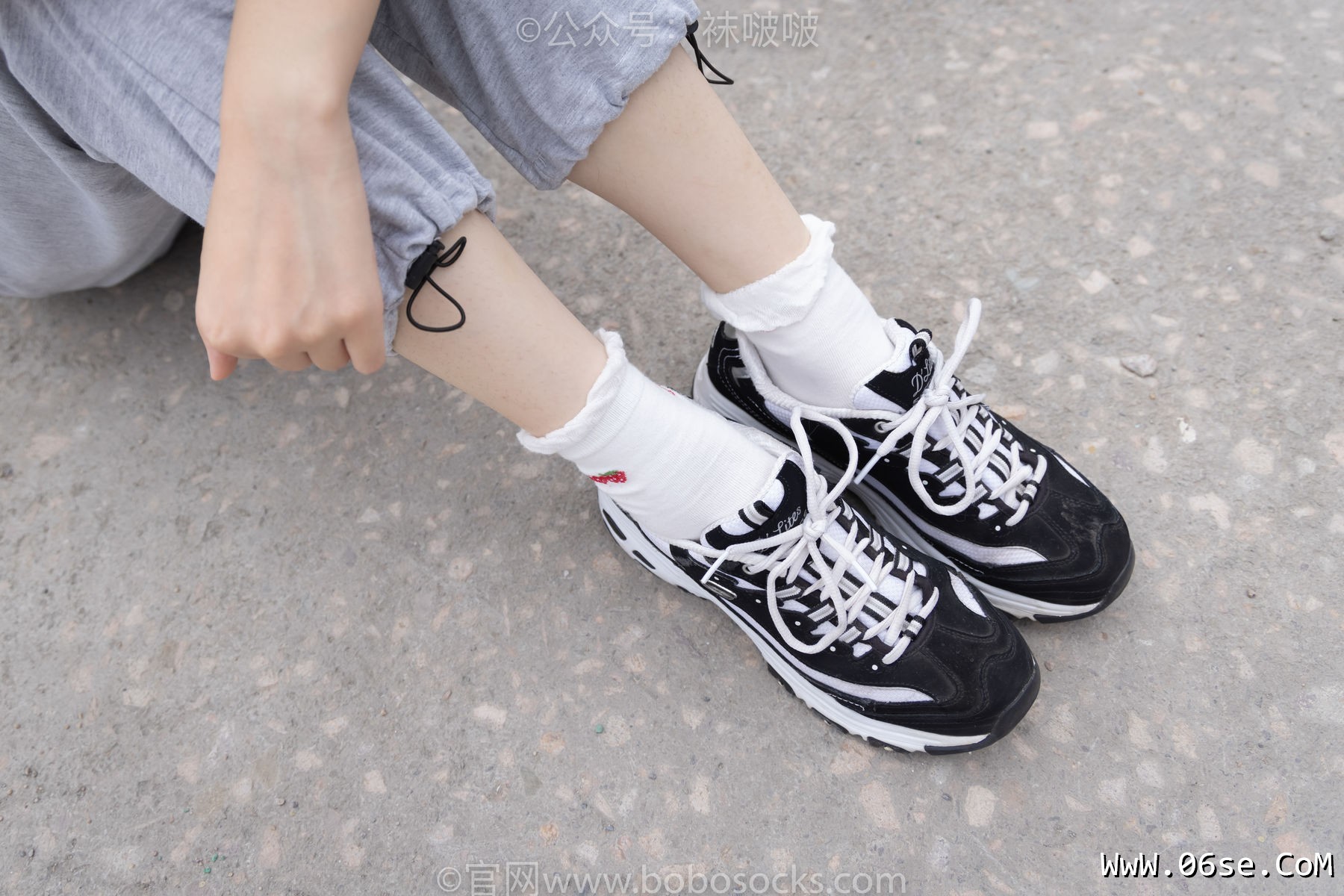 图片[39]-BoBoSocks袜啵啵 No.016 熊熊-斯凯奇运动鞋、棉袜、裸足[147P]-六色网