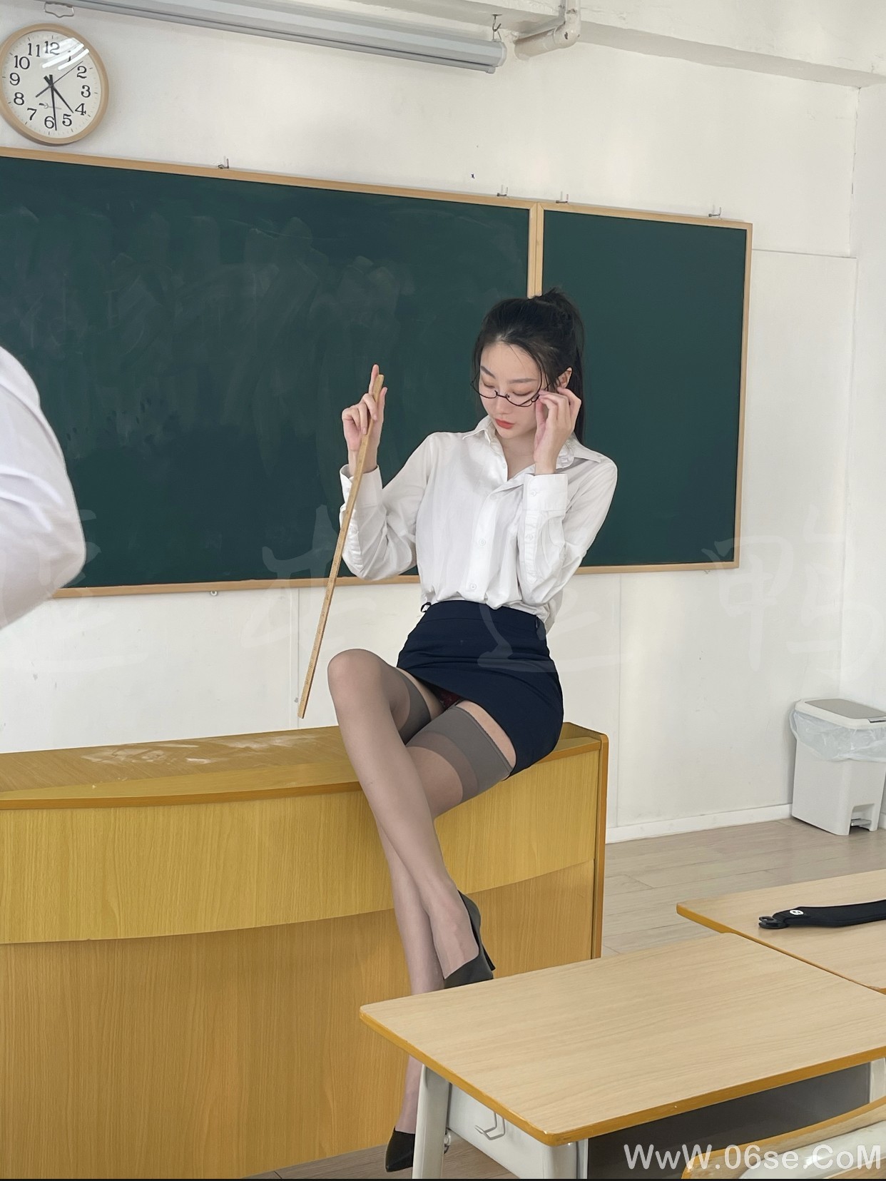 图片[92]-逗本逗鸭早期(整容前)诱惑私拍[211P]-六色网