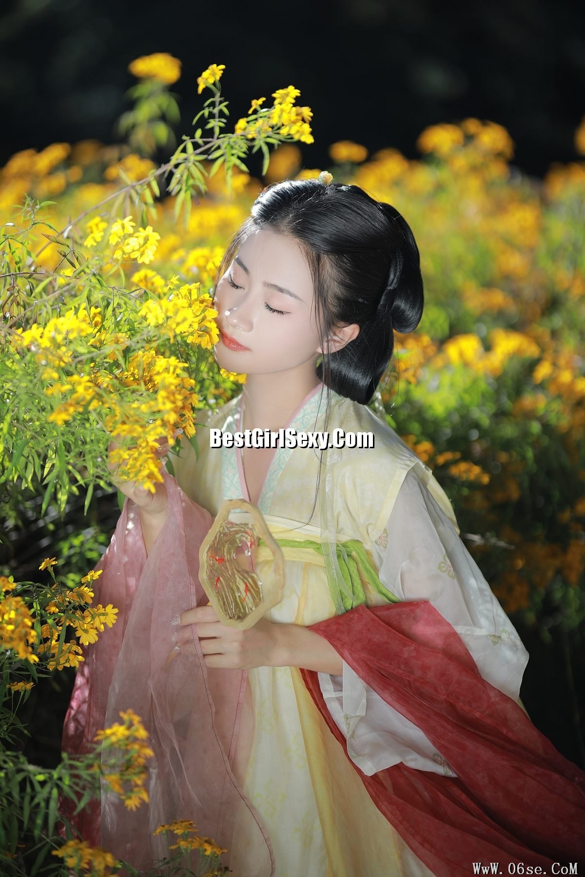 图片[33]-YiTuYu艺图语 Vol.3343 Xiao E Jiang Jiang Jiang[34P]-六色网