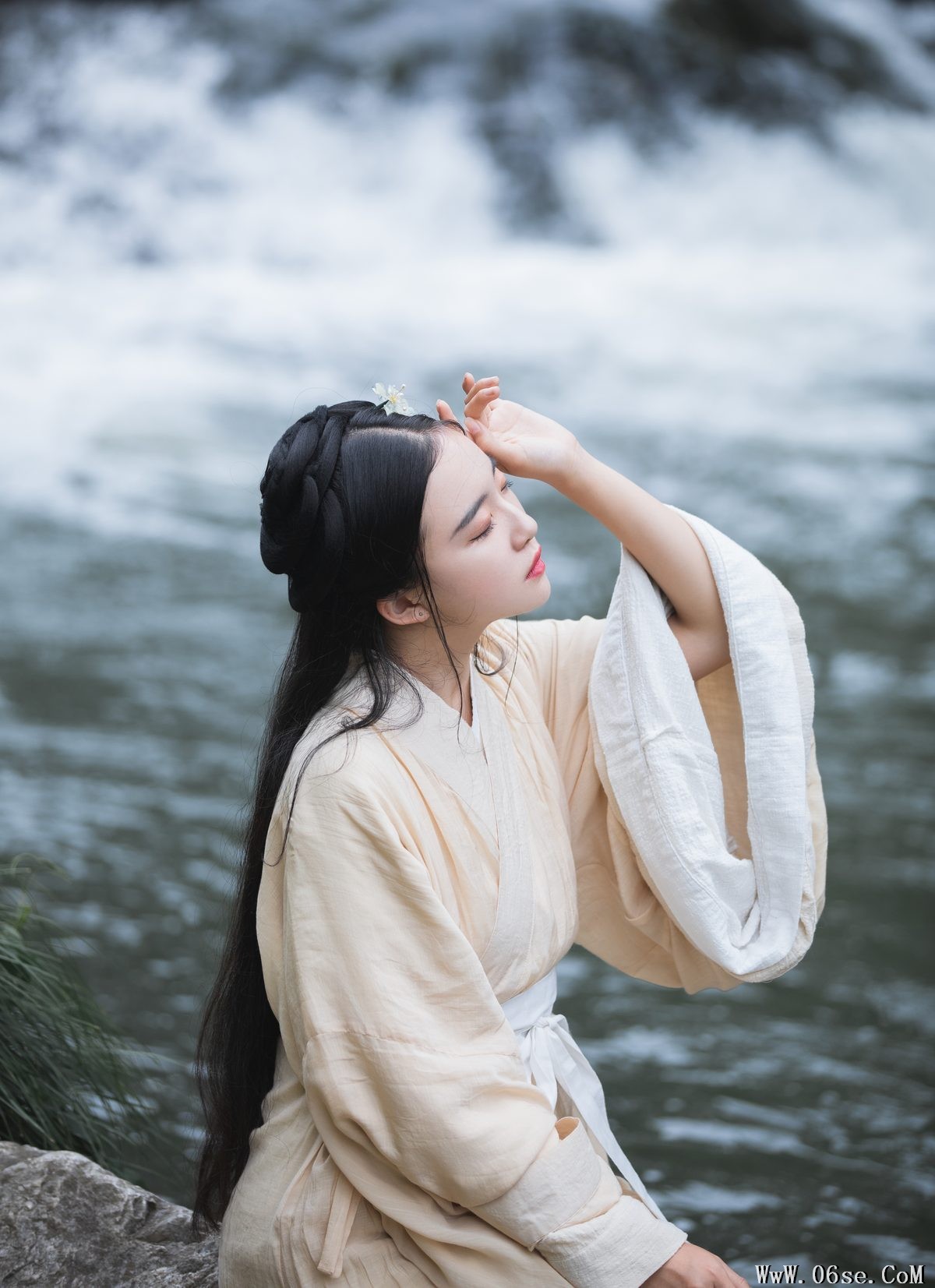 图片[23]-YiTuYu艺图语 Vol.4580 Zhi Xiu[31P]-六色网
