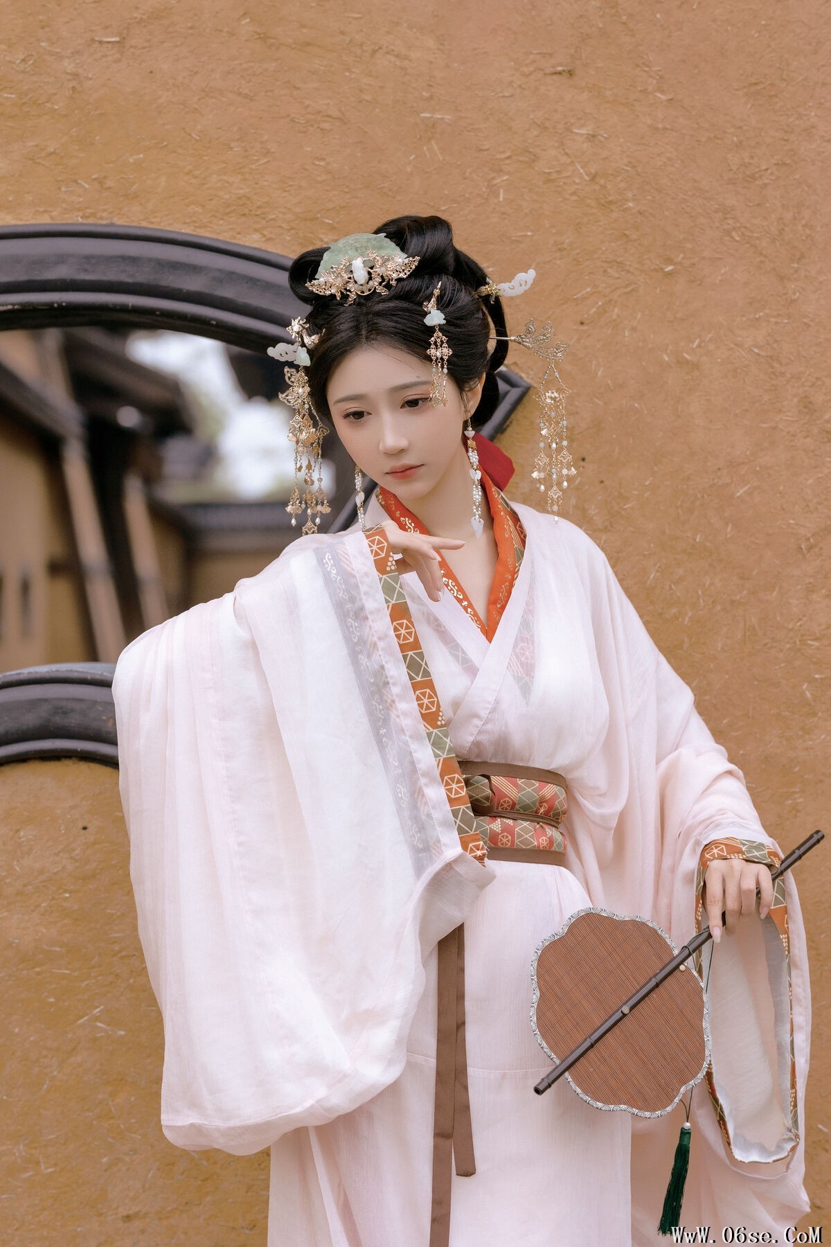 图片[7]-YiTuYu艺图语 Vol.6337 Qi Luo Sheng De Xiao Su Su[26P]-六色网