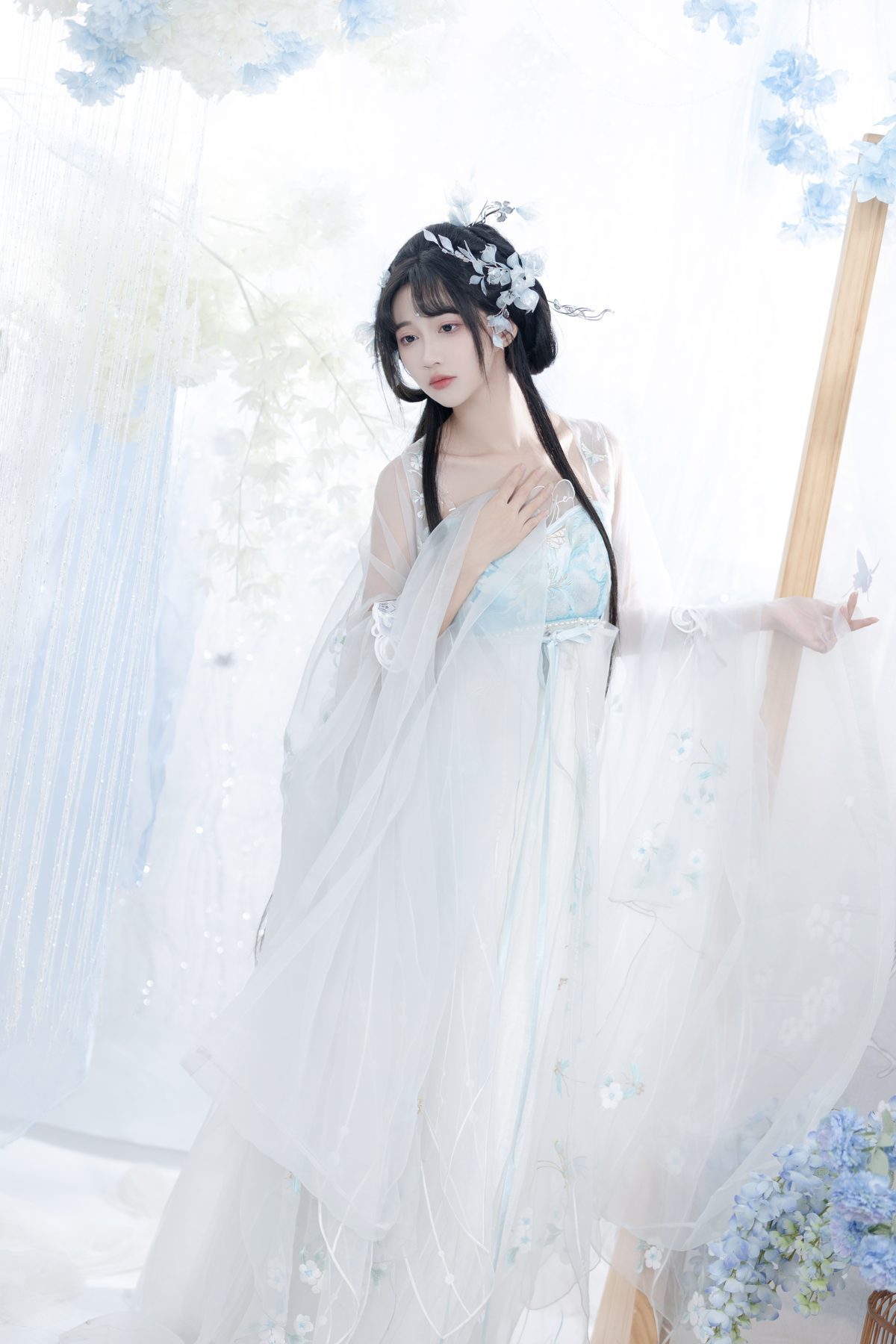 图片[19]-YiTuYu艺图语 Vol.5647 Qi Luo Sheng De Xiao Su Su[27P]-六色网