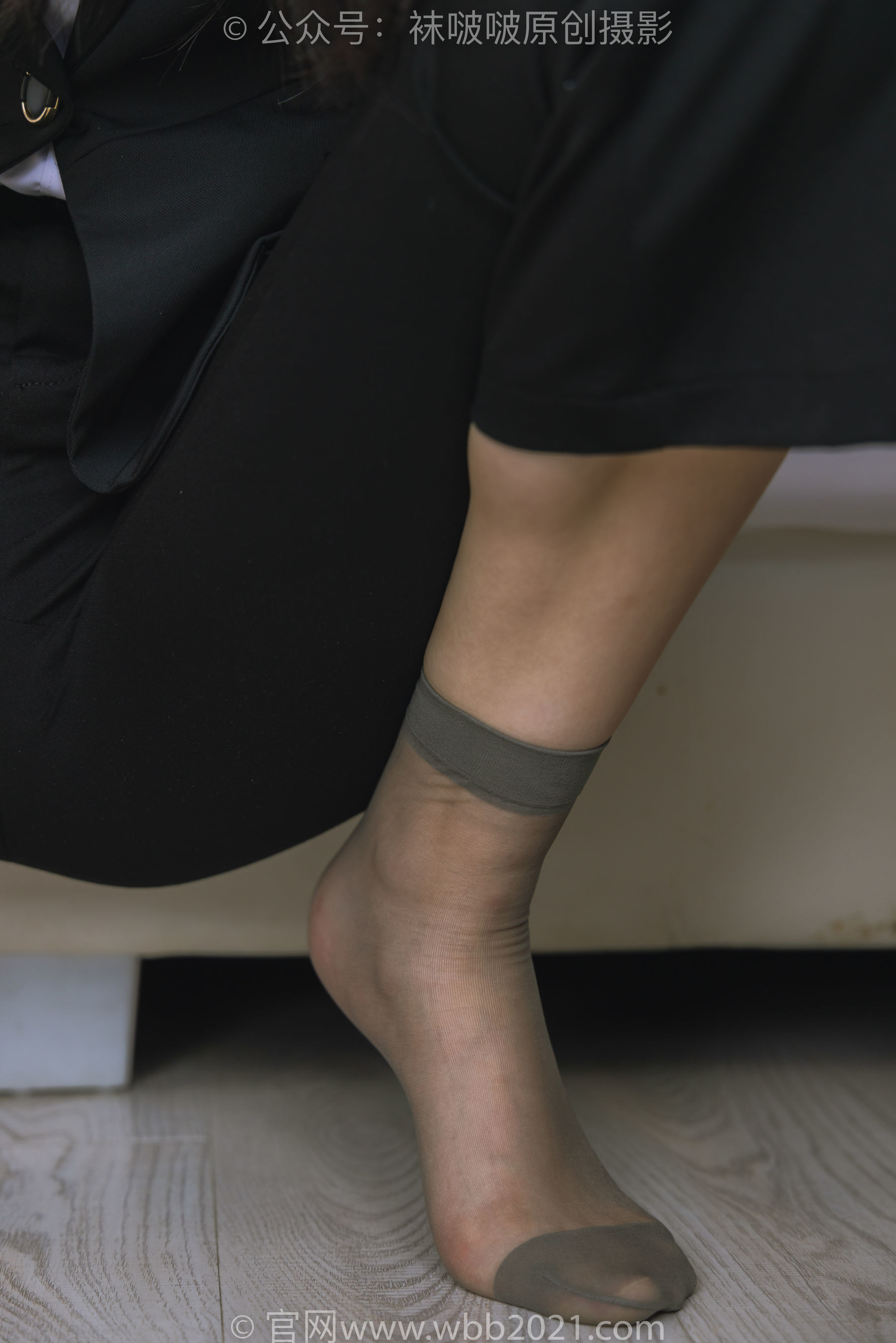 图片[287]-BoBoSocks袜啵啵 No.245 小甜豆 -高跟鞋、短灰丝、半蹲镜头较多[299P]-六色网