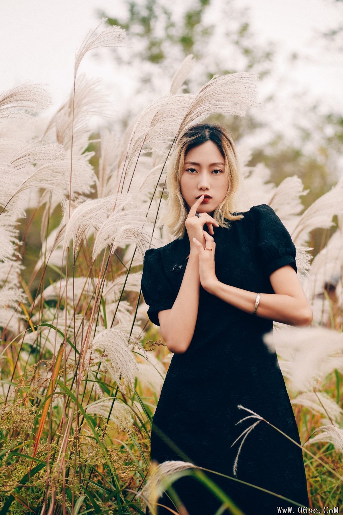 图片[17]-YiTuYu艺图语 Vol.3122 Du Du[24P]-六色网