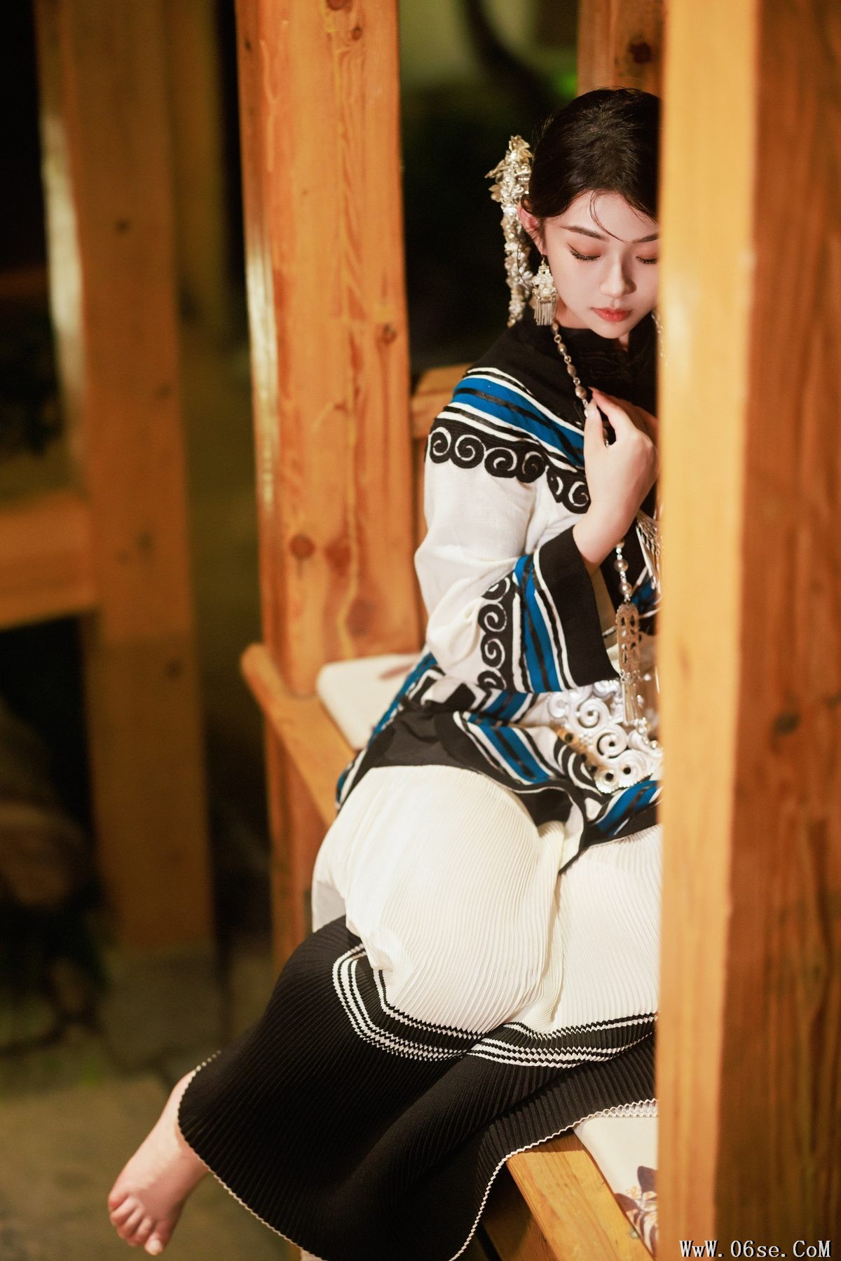 图片[39]-YiTuYu艺图语 Vol.5057 Pei Tong Xue[60P]-六色网