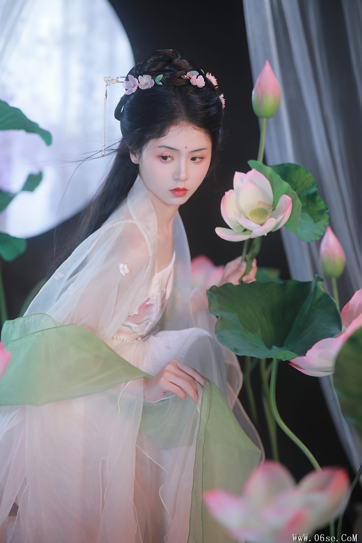 图片[8]-YiTuYu艺图语 Vol.4974 Dai Bu Zhu De Yi Mi[37P]-六色网