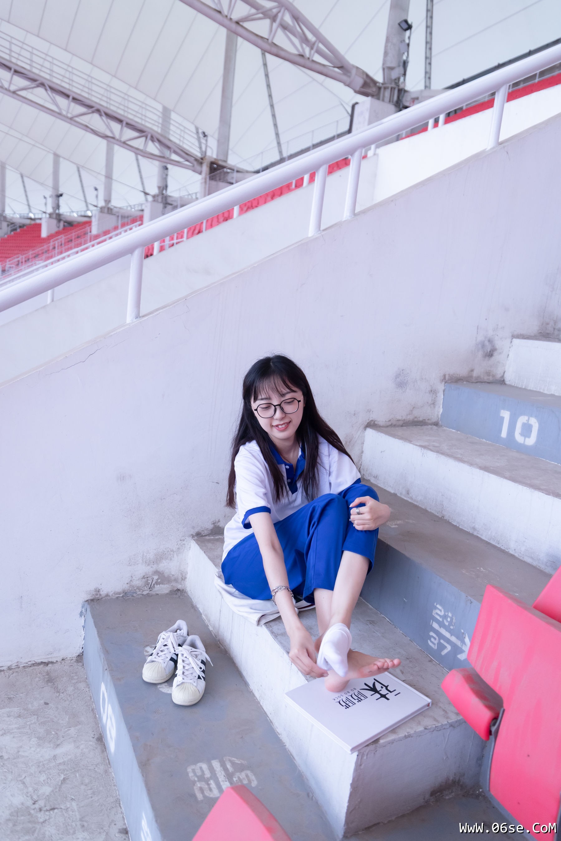 图片[110]-BoBoSocks袜啵啵 No.002 稚予-校服、贝壳头、白棉袜、裸足[139P]-六色网
