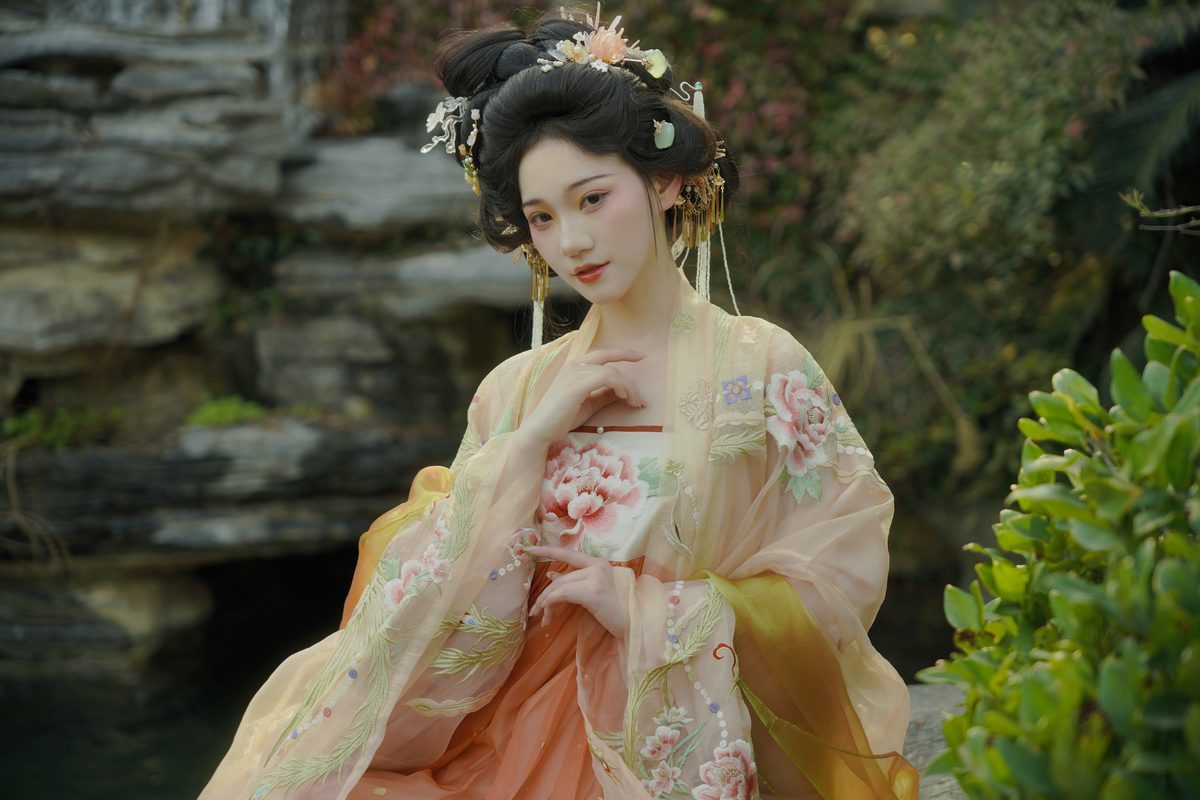 图片[17]-YiTuYu艺图语 Vol.3881 Qin Qin[27P]-六色网