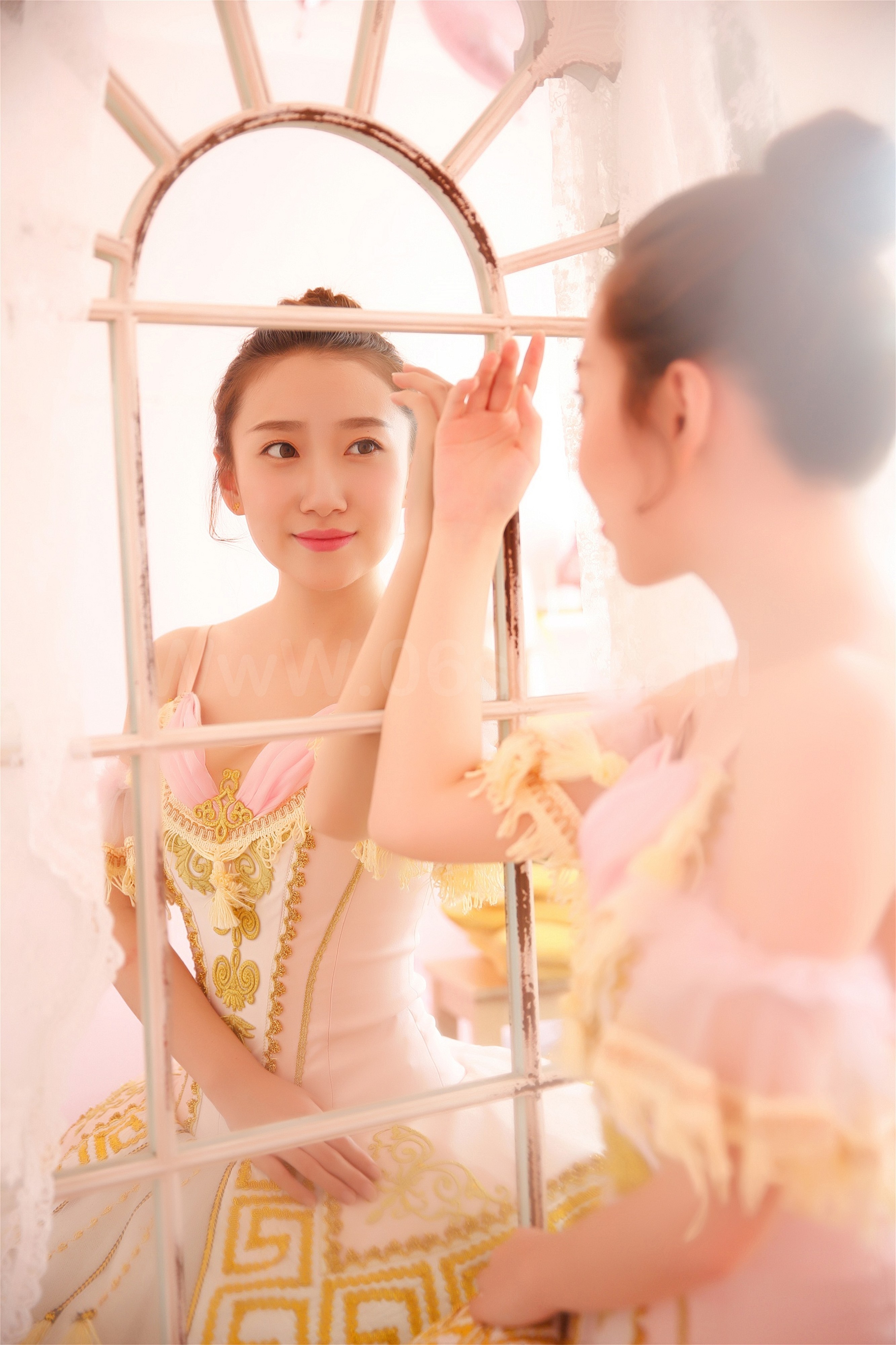 图片[26]-雅拉伊 – 《舞美人》[33P]-六色网