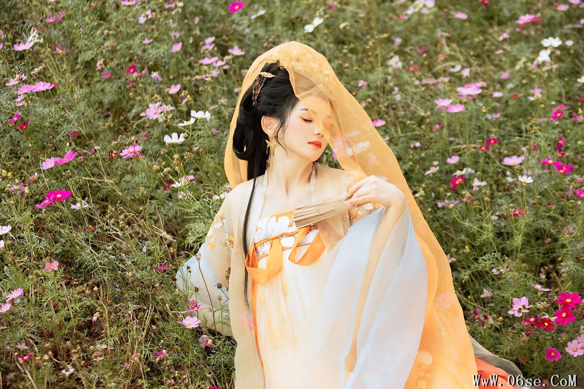 图片[17]-YiTuYu艺图语 Vol.6630 Yi Xin[23P]-六色网