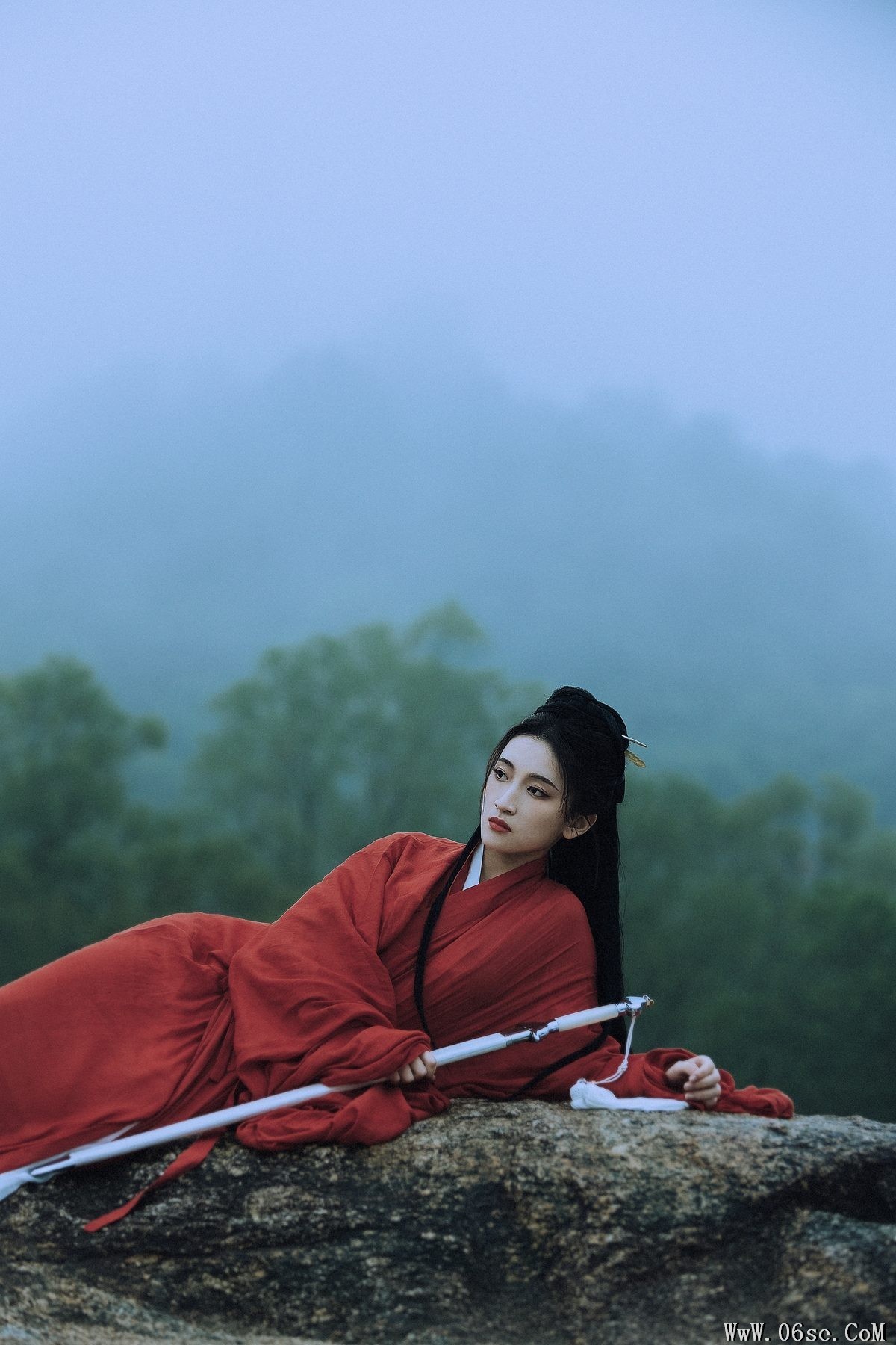 图片[32]-YiTuYu艺图语 Vol.4801 Di Ni Si Shui Guai[32P]-六色网
