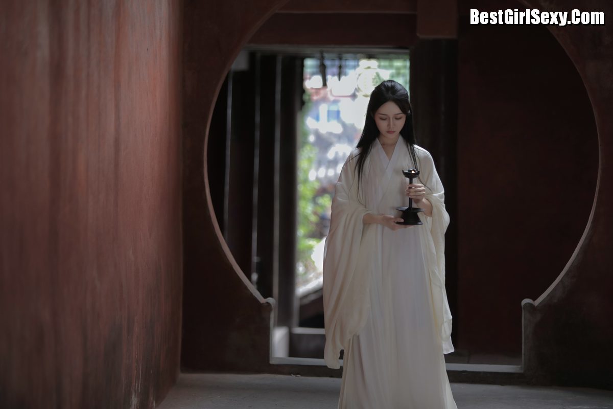 图片[23]-YiTuYu艺图语 Vol.4034 Su Mei Zai Lu Shang[26P]-六色网