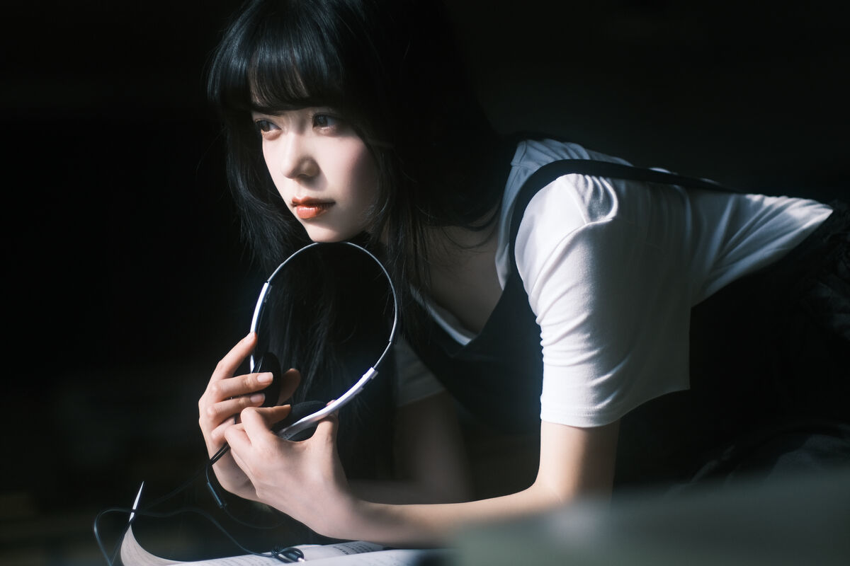 图片[25]-YiTuYu艺图语 Vol.7297 Jiang Jiang Guo[33P]-六色网