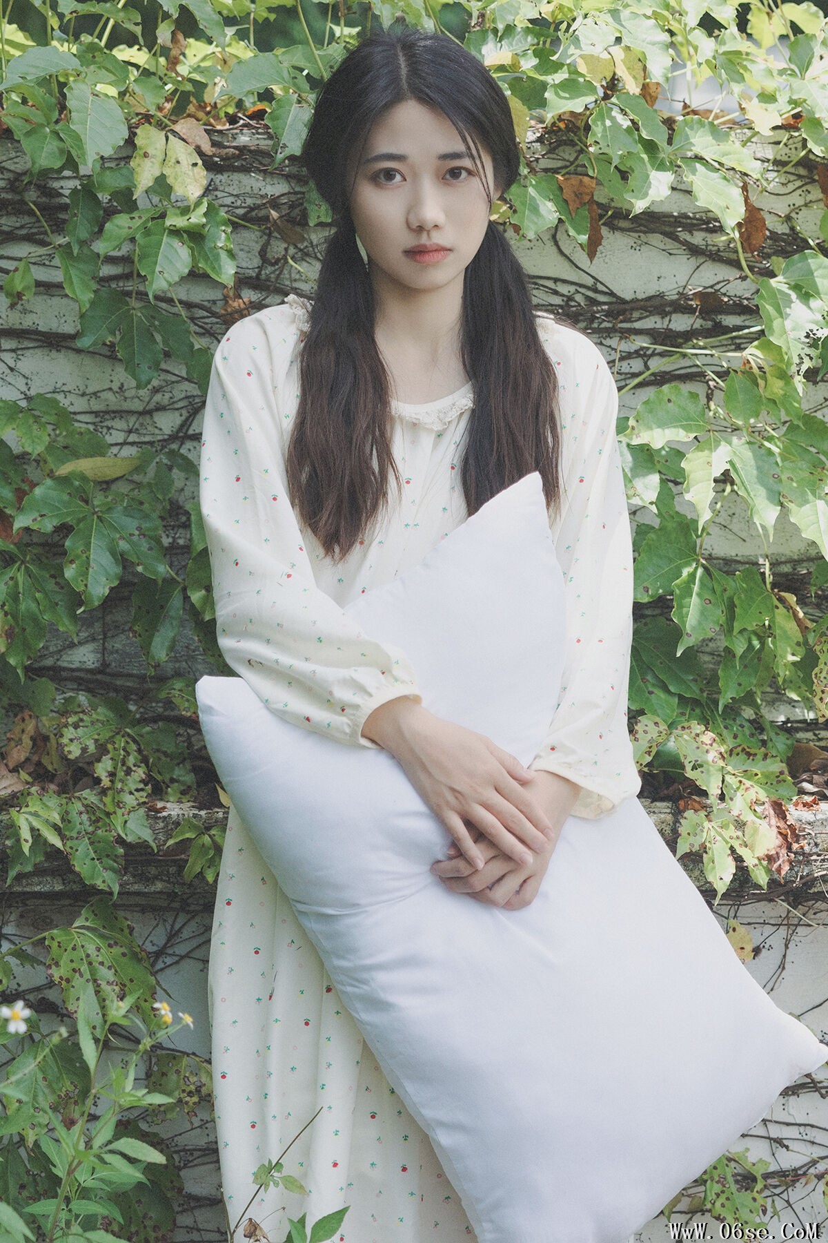 YiTuYu艺图语 Vol.7664 Wei Jin[27P]-六色网