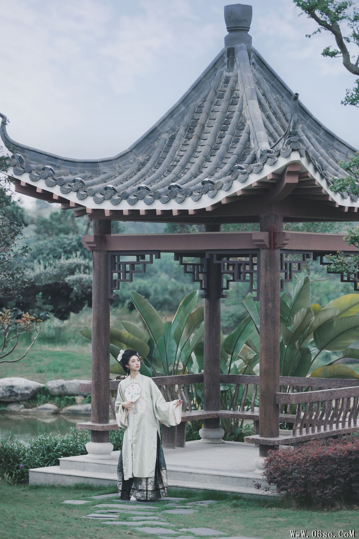 图片[18]-YiTuYu艺图语 Vol.6845 Yu Shao Yao Zao Shui[32P]-六色网
