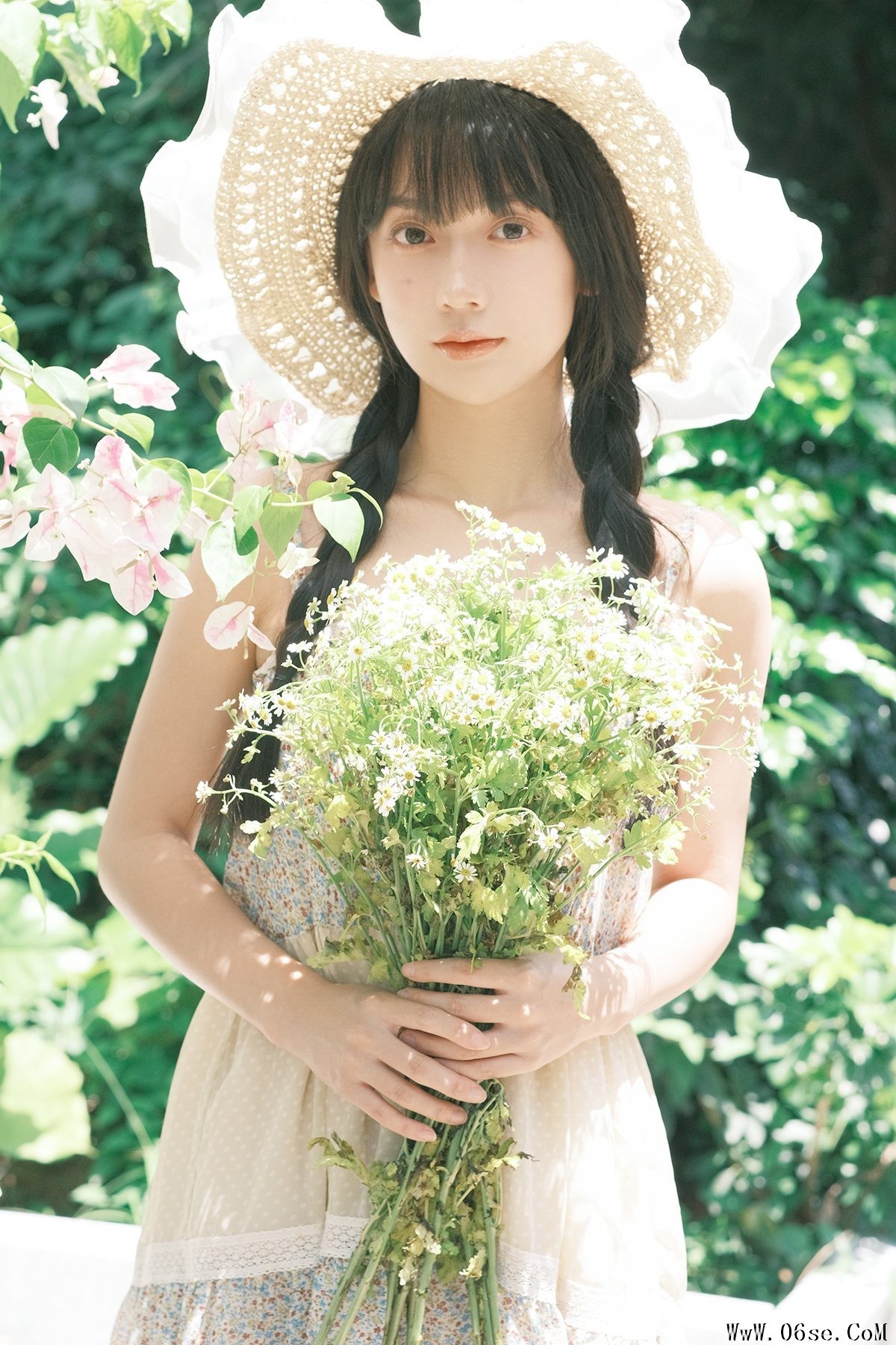 YiTuYu艺图语 Vol.5122 Ke Ai Zhou Zz[23P]-六色网
