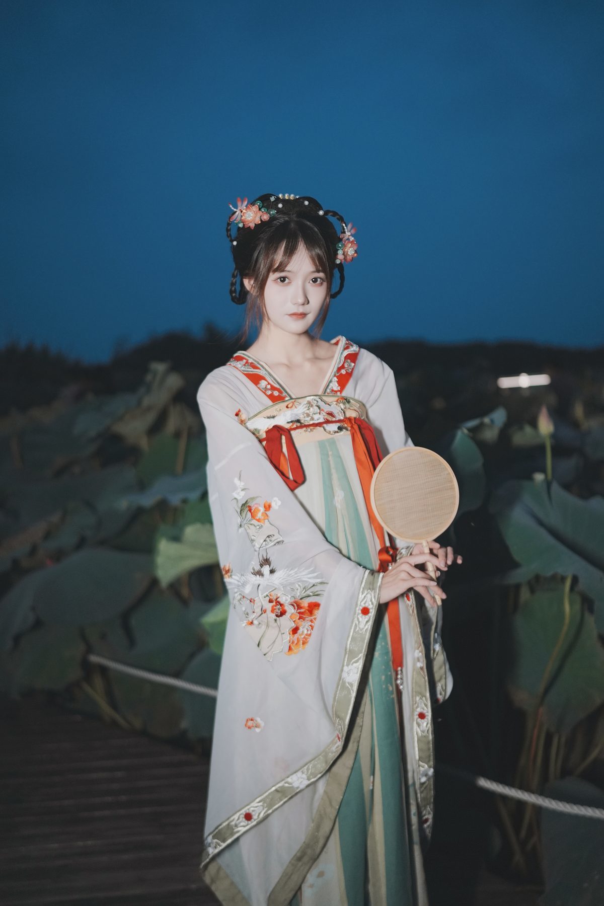 图片[16]-YiTuYu艺图语 Vol.4772 Tu Zi Zzz Bu Chi Hu Luo Bo[27P]-六色网