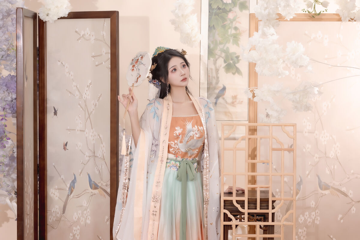 图片[14]-YiTuYu艺图语 Vol.7470 Qi Luo Sheng De Xiao Su Su[28P]-六色网